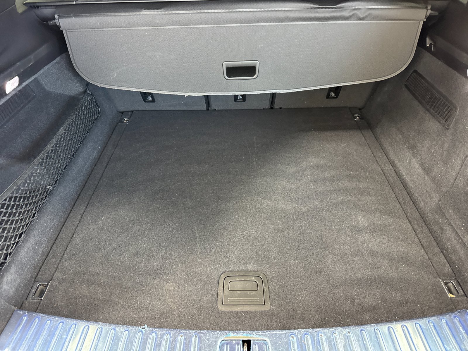 2024 Porsche Cayenne Base — full photo 15 of 30