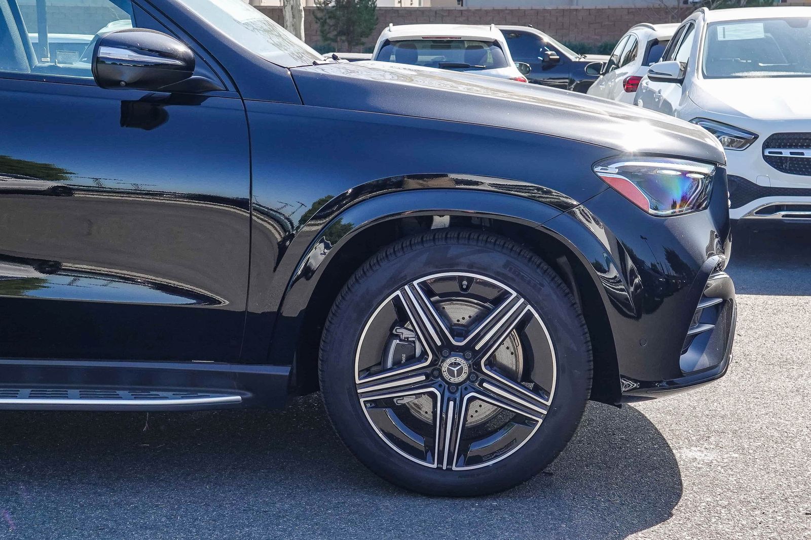 2025 Mercedes-Benz GLE GLE580 - Photo 9
