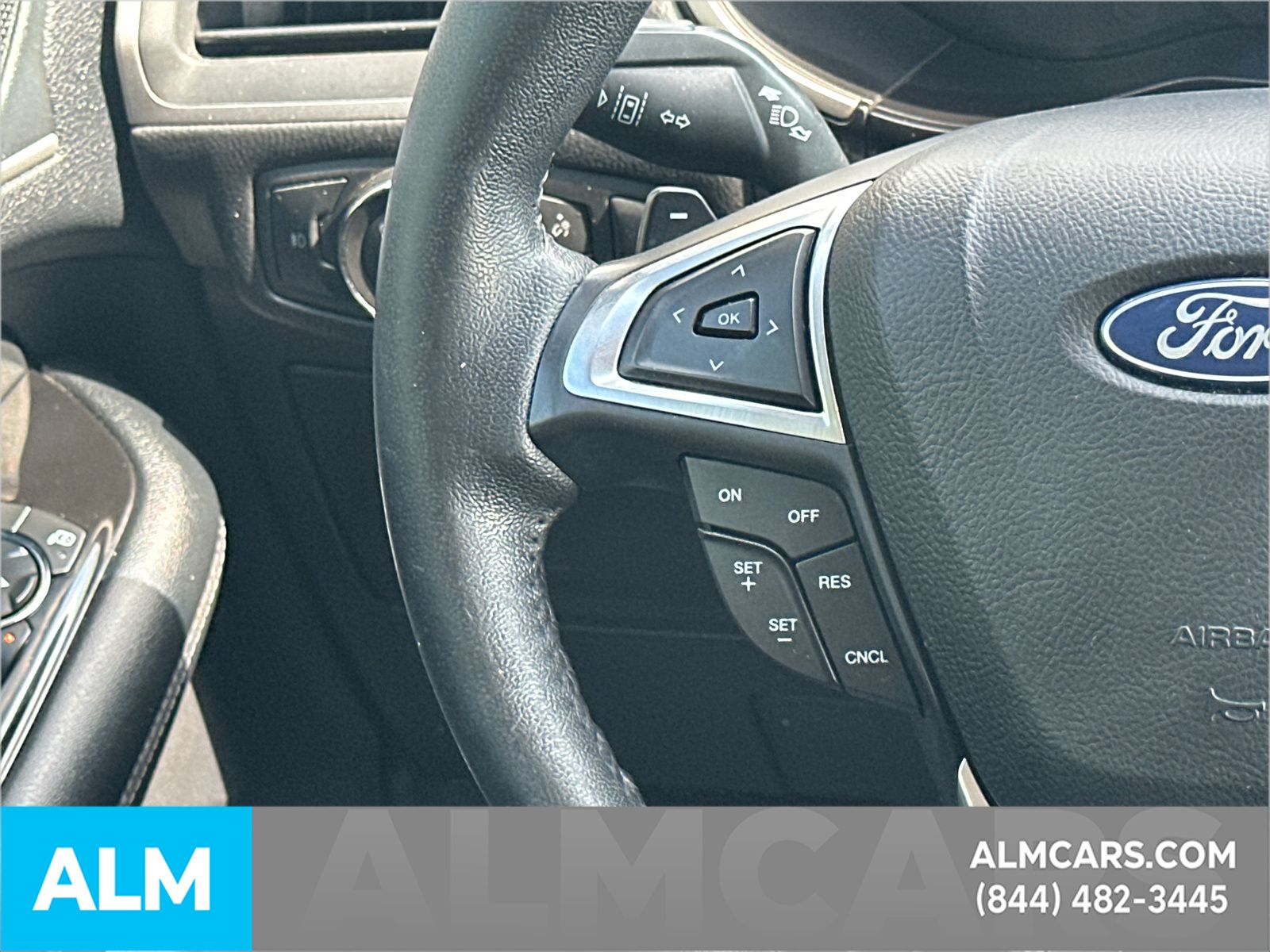 Used 2020 Blue Ford SEL image 28