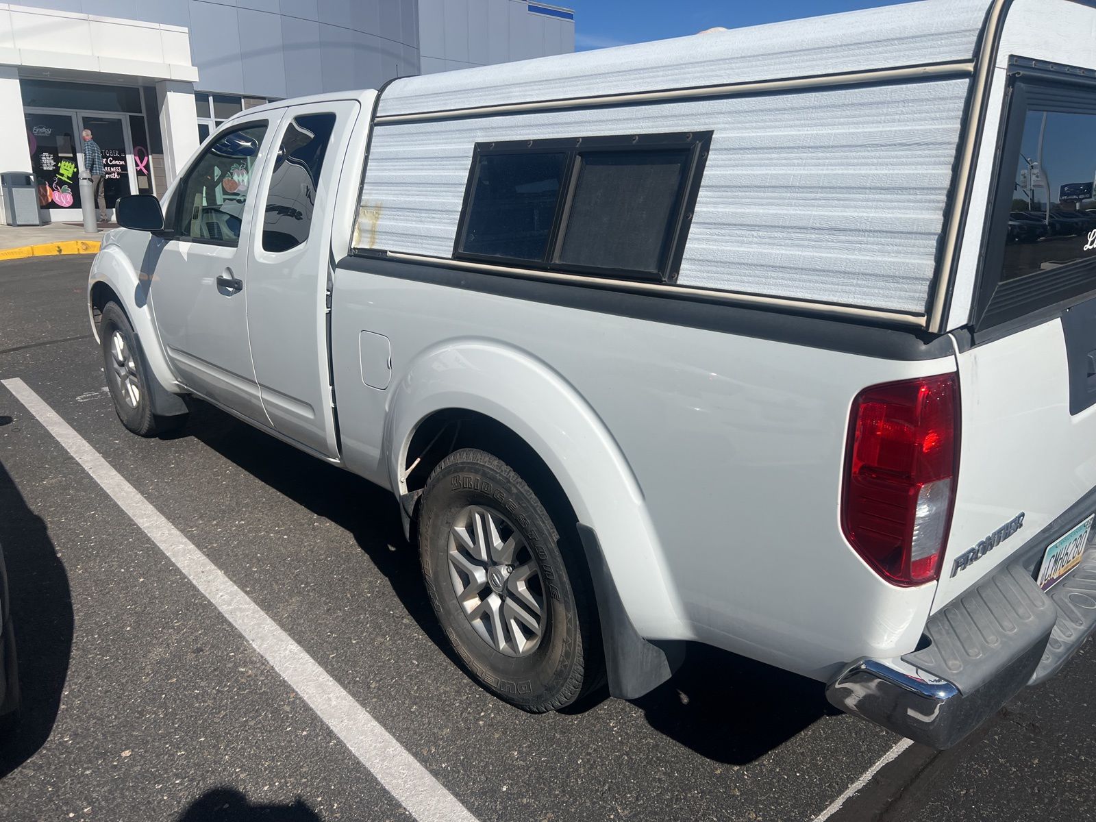 2017 Nissan Frontier SV 2