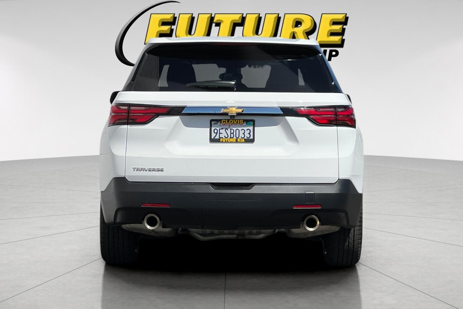 View vehicle photo 5