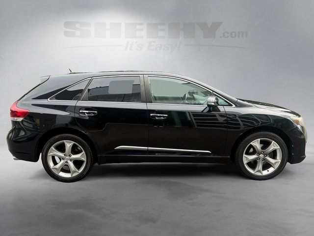 Used 2014 Black Toyota Limited image 9