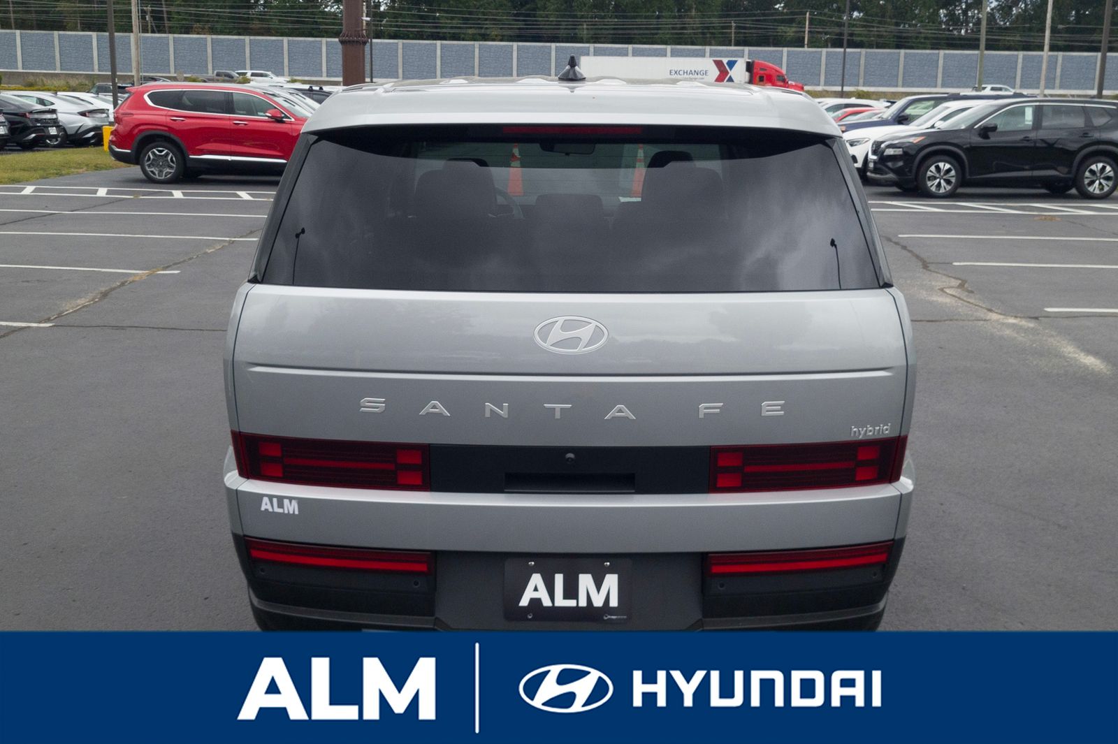 2026 Hyundai Santa Fe SE photo 4