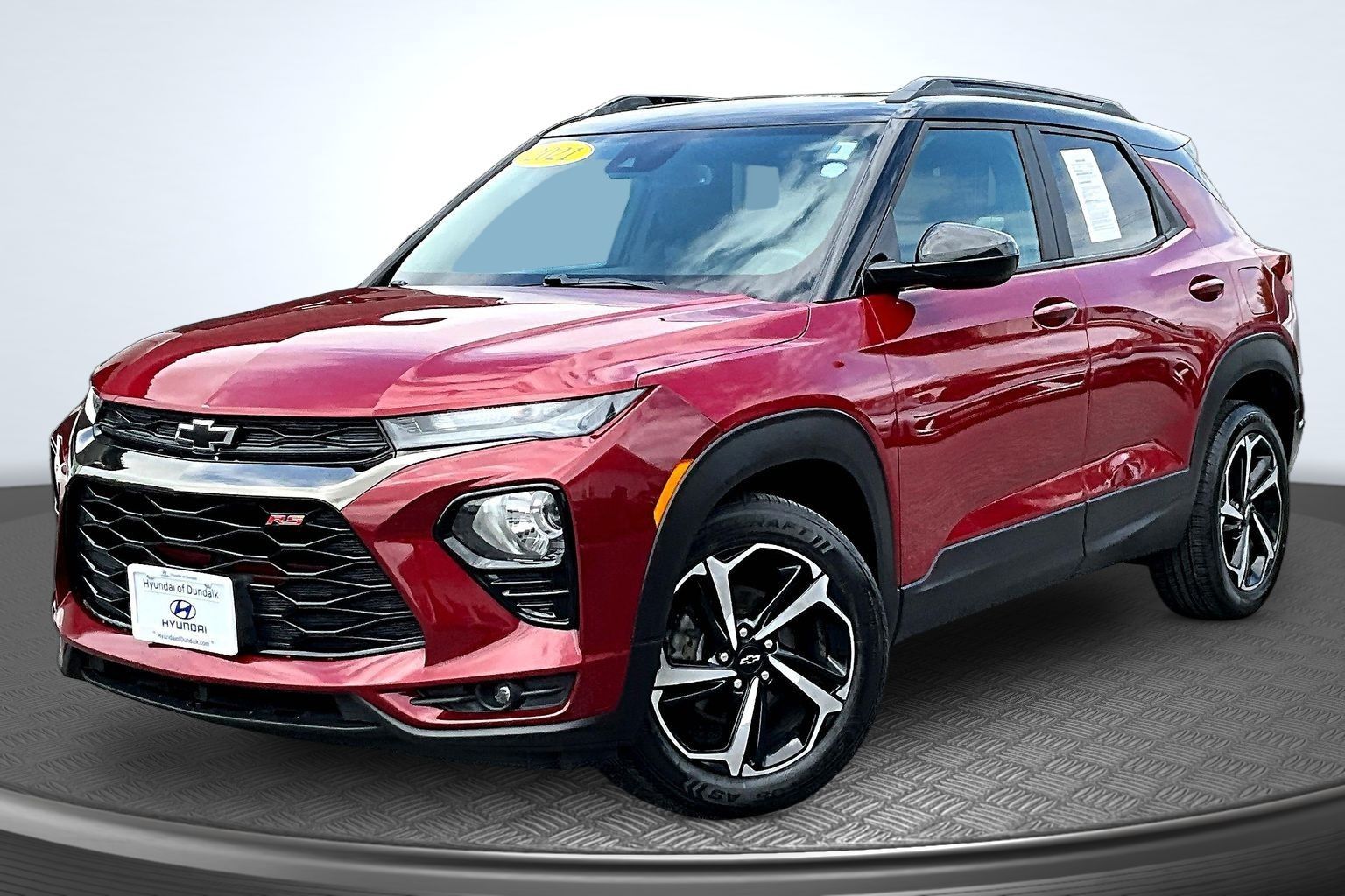 Scarlet Red Metallic 2021 Chevrolet Trailblazer SUV / Crossover Four-Wheel Drive 9-Speed Automatic