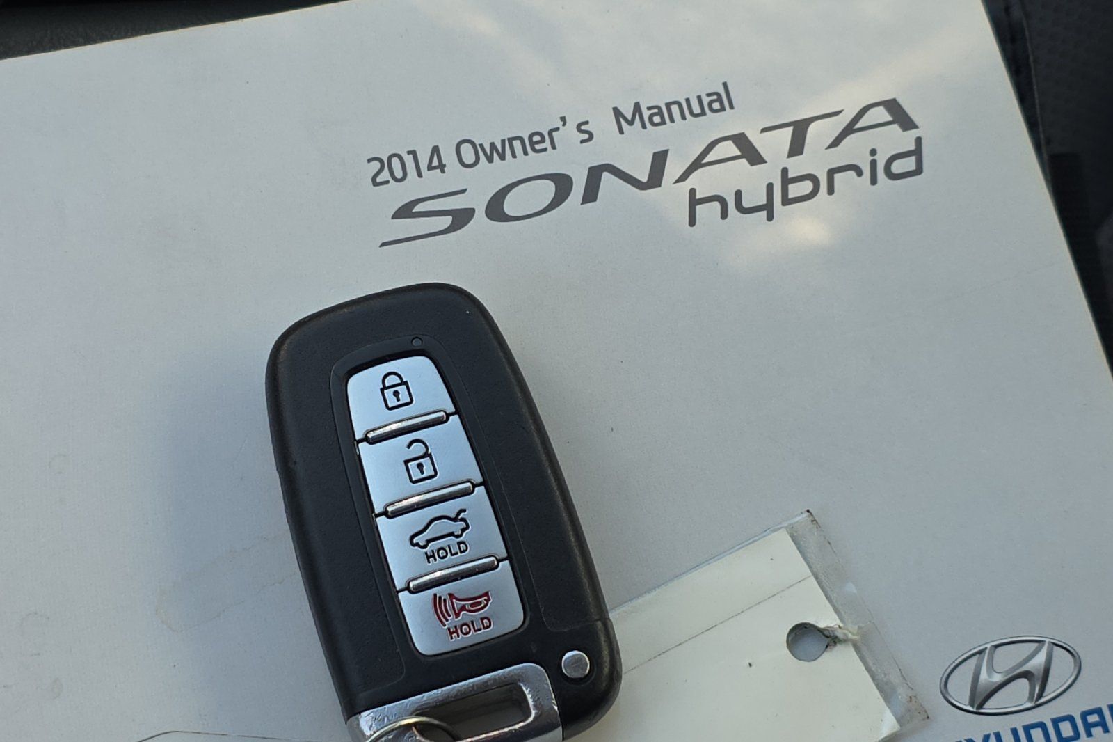 Used 2014 Black Hyundai Limited image 28