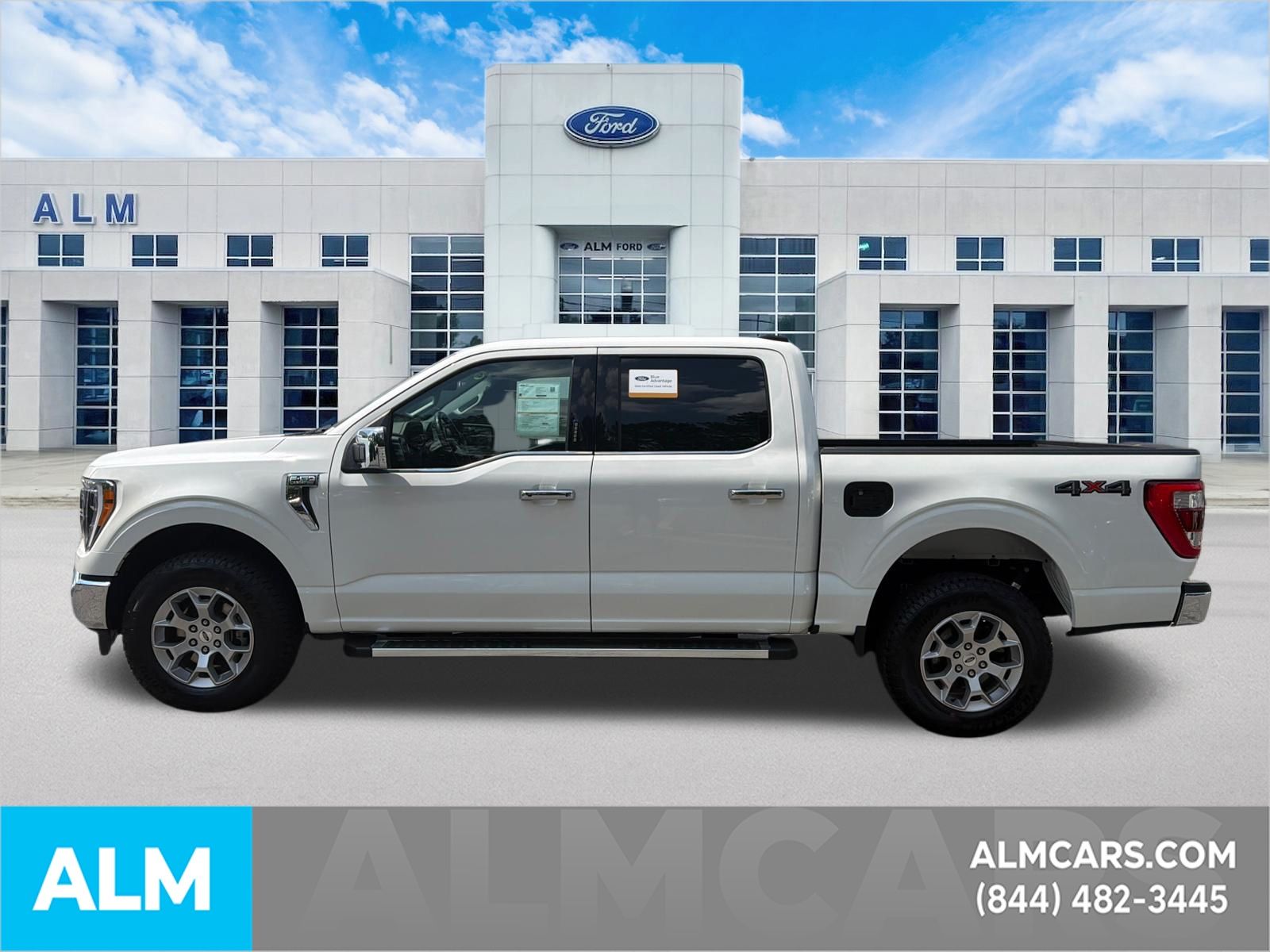 Used 2023 White Ford Lariat image 9