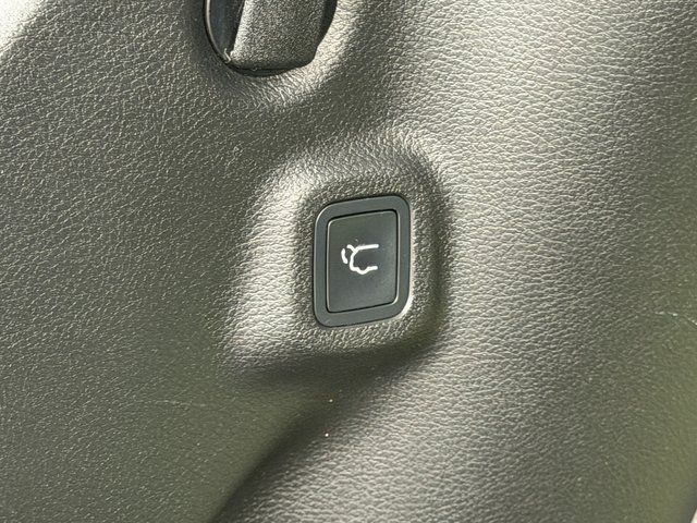 Used 2017 Olive Green Jeep Limited image 20
