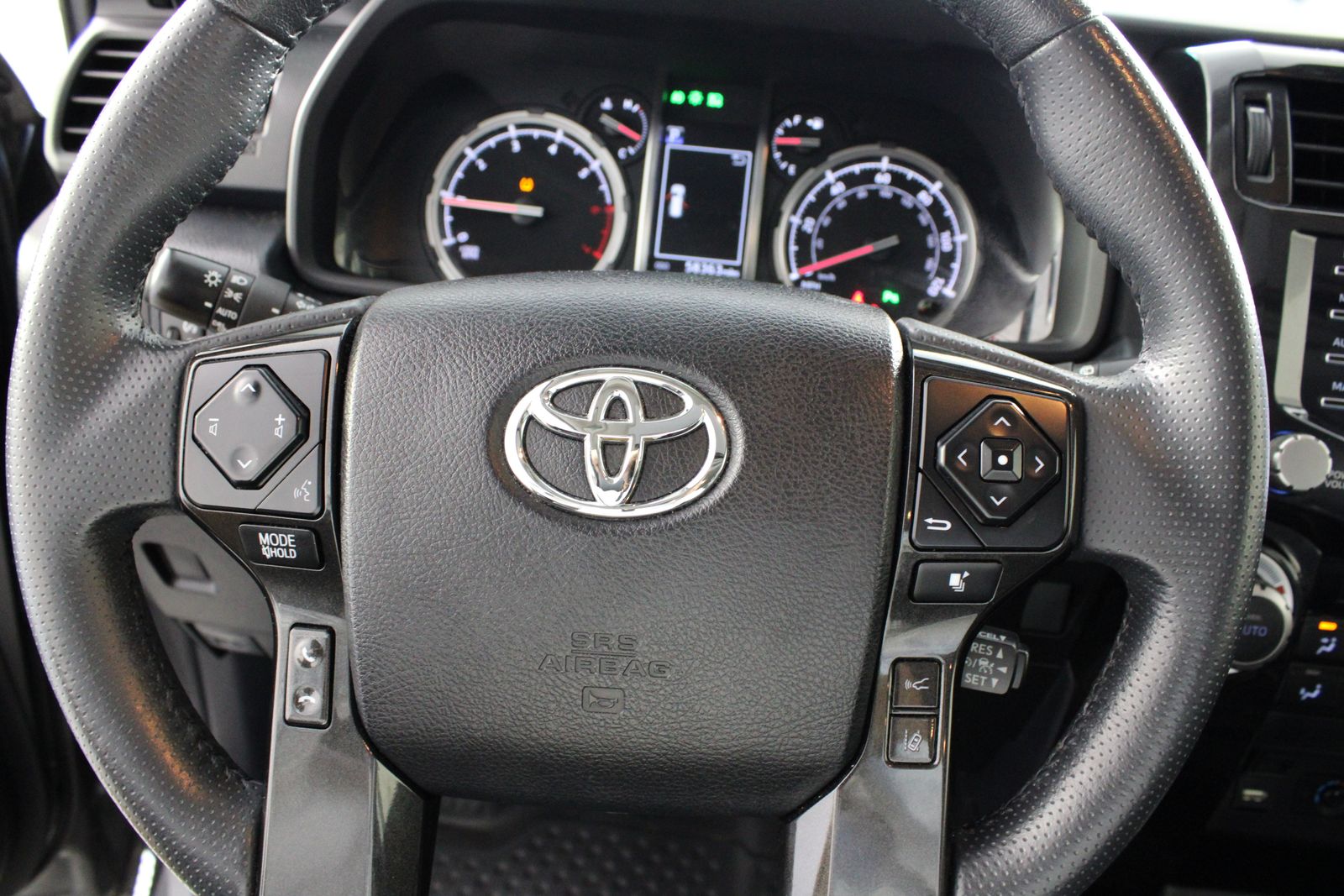 Used 2020 Gray Toyota Nightshade image 17