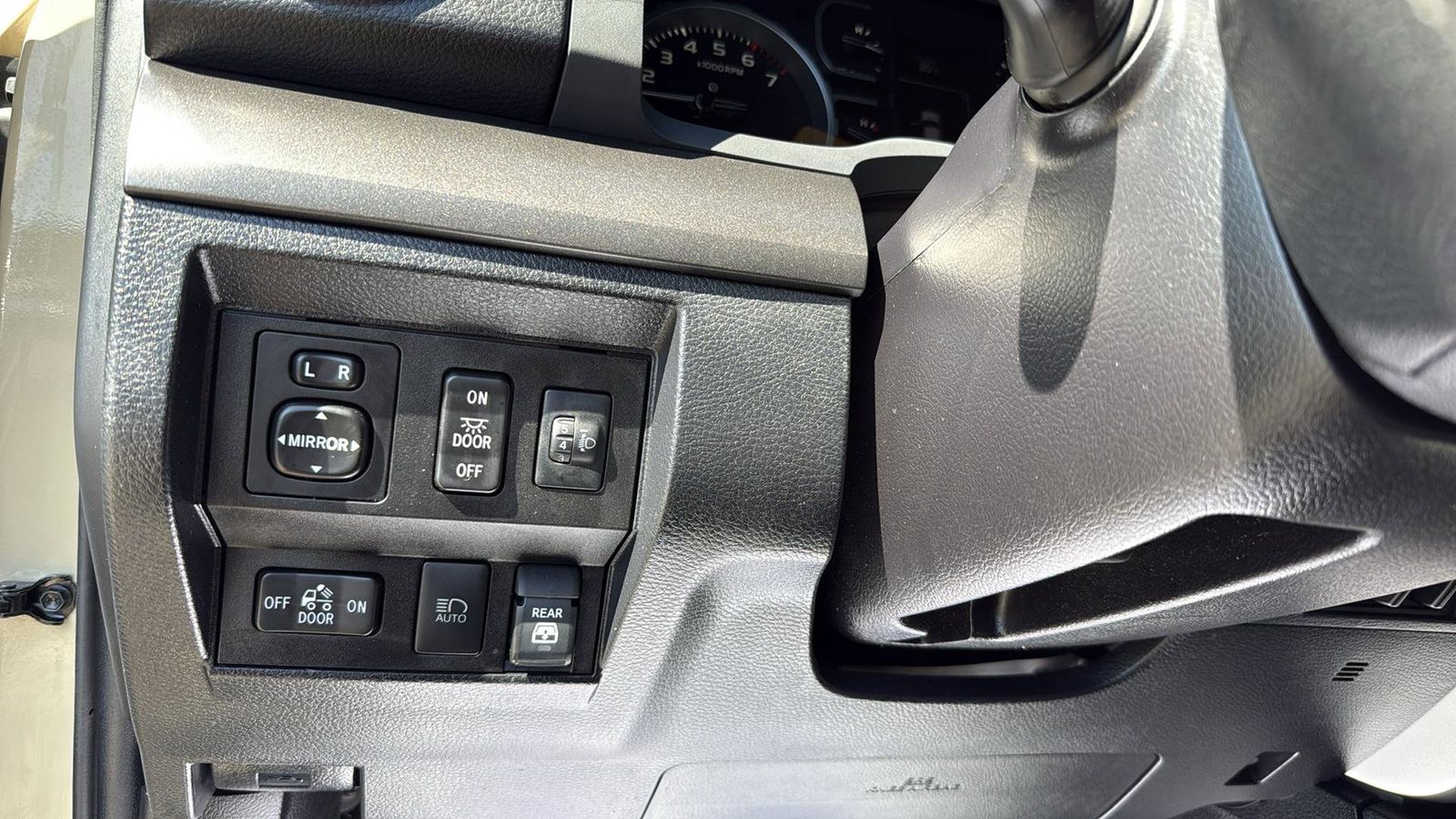 Used Car 2019 Toyota Tundra  Sr5 For Sale Under $35,000 In Austin, Texas