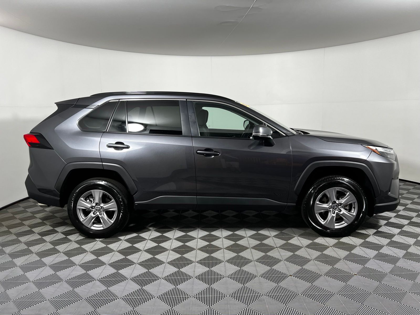 Thumbnail: 2025 Toyota RAV4 - 4