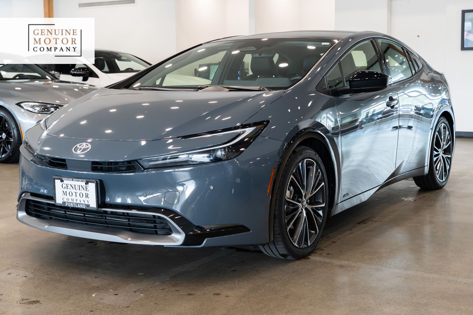 Guardian Gray 2024 Toyota Prius XLE AWD Hatchback All-Wheel Drive Continuously Variable Transmission