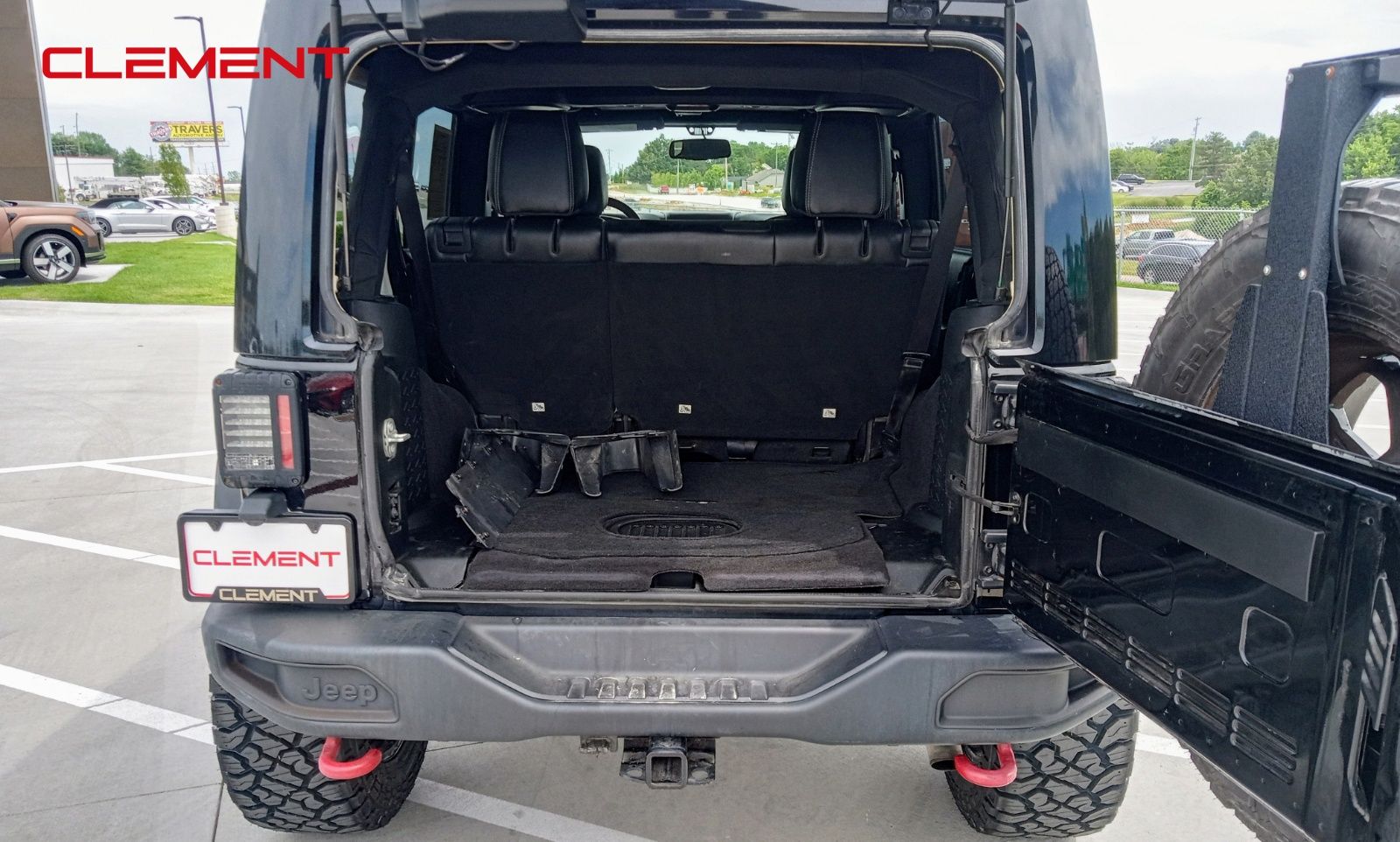 2016 Jeep Wrangler Unlimited Rubicon 11