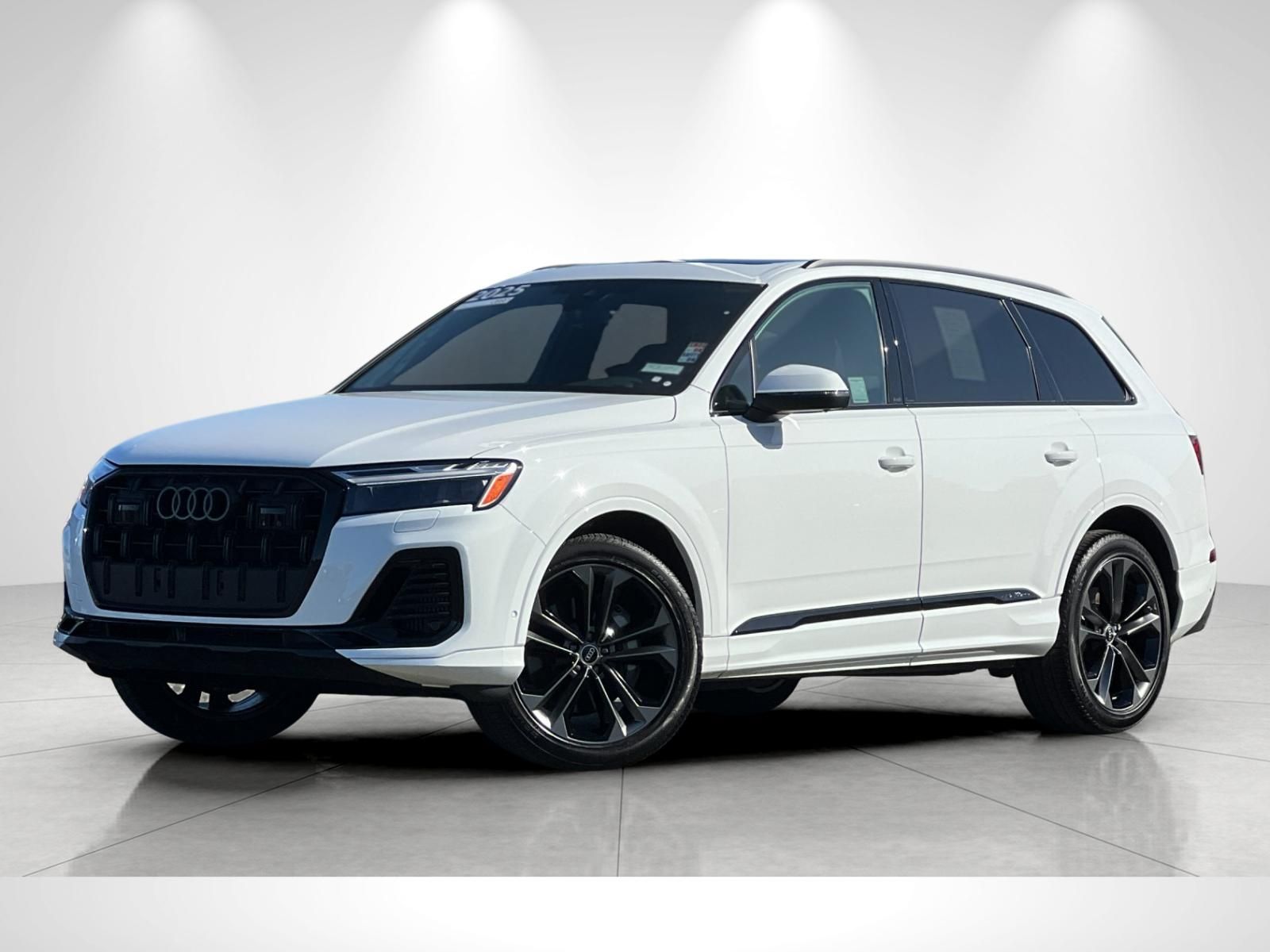 Carrara White 2025 Audi Q7 SUV / Crossover All-Wheel Drive 8-Speed Automatic