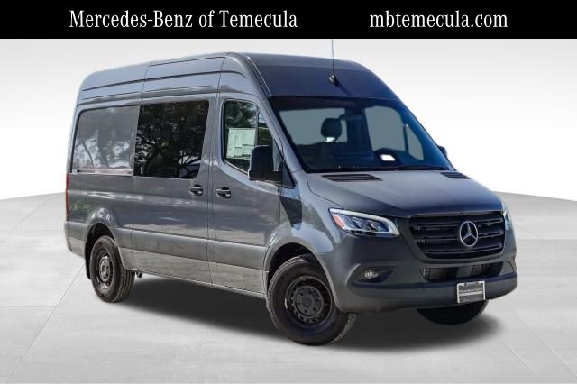 2025 Mercedes-Benz Sprinter 2500 Cargo 144 WB