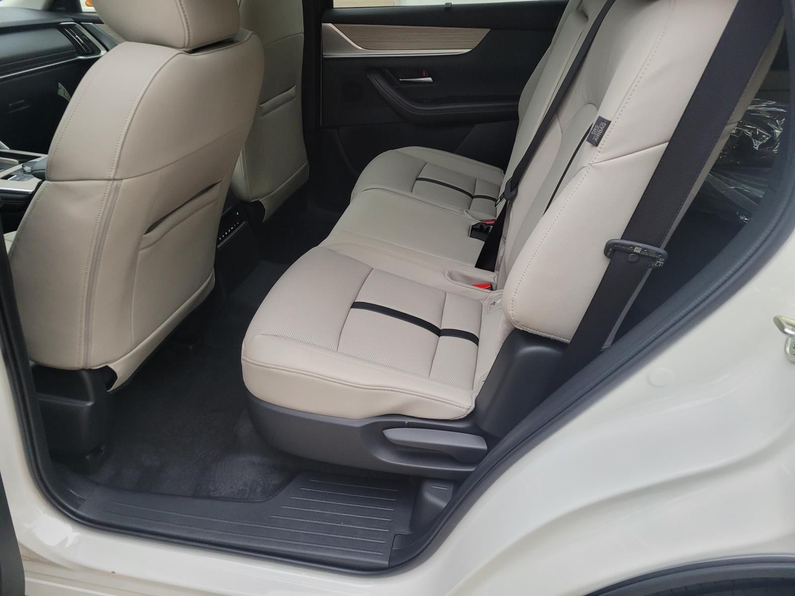 new 2026 Mazda CX-70 car, priced at $45,255