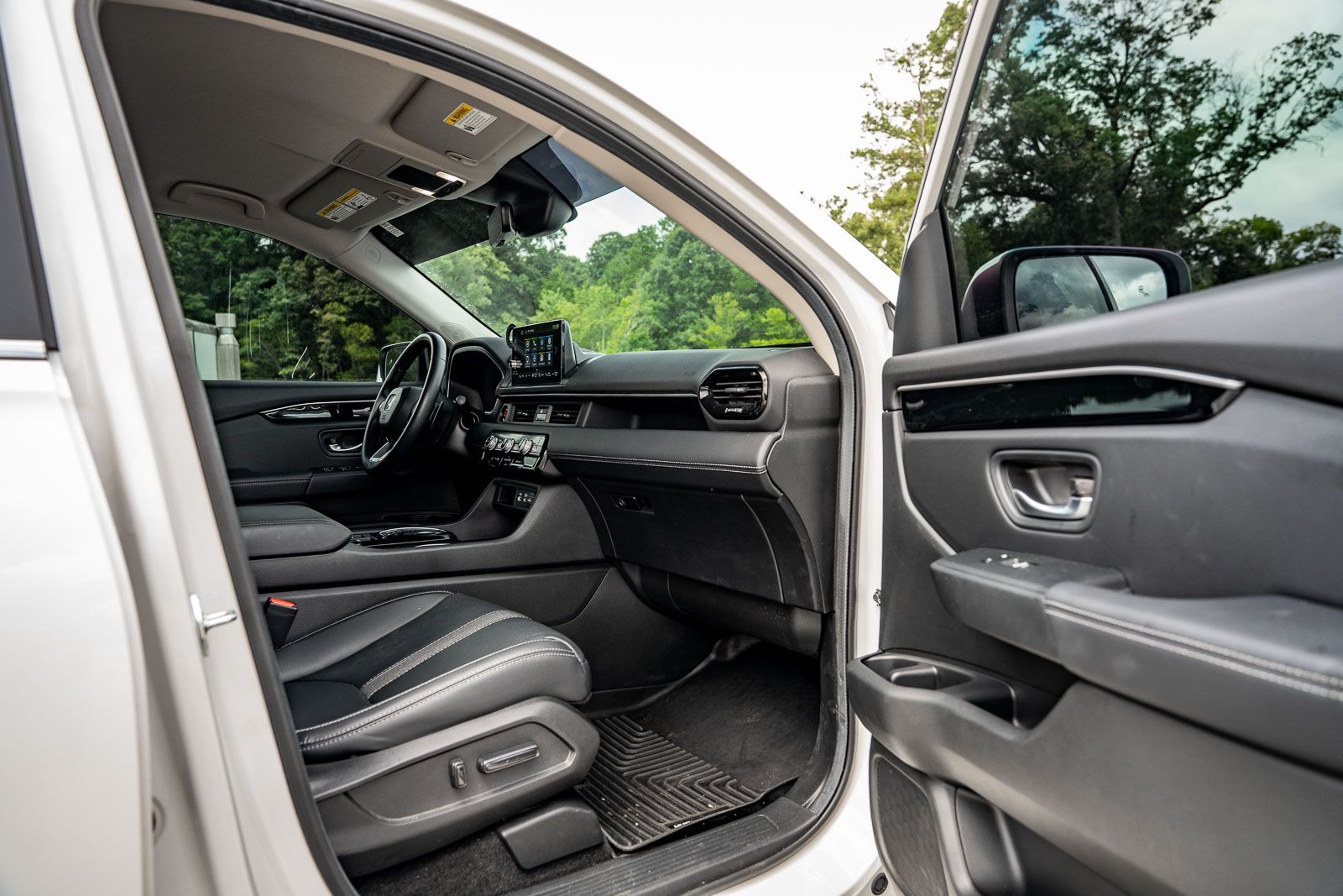 Used 2025 Honda Pilot SUV