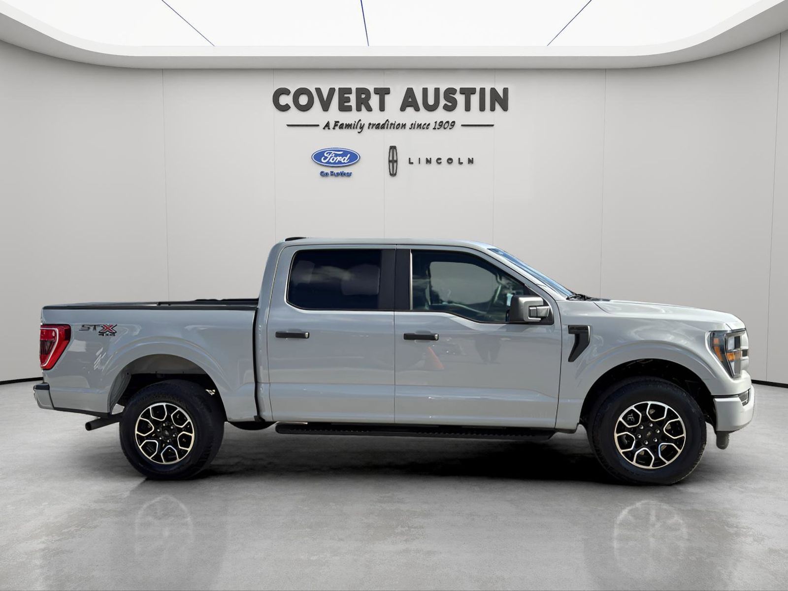 Used Car 2023 Ford F-150  Xl For Sale Under $40,000 In Austin, Texas
