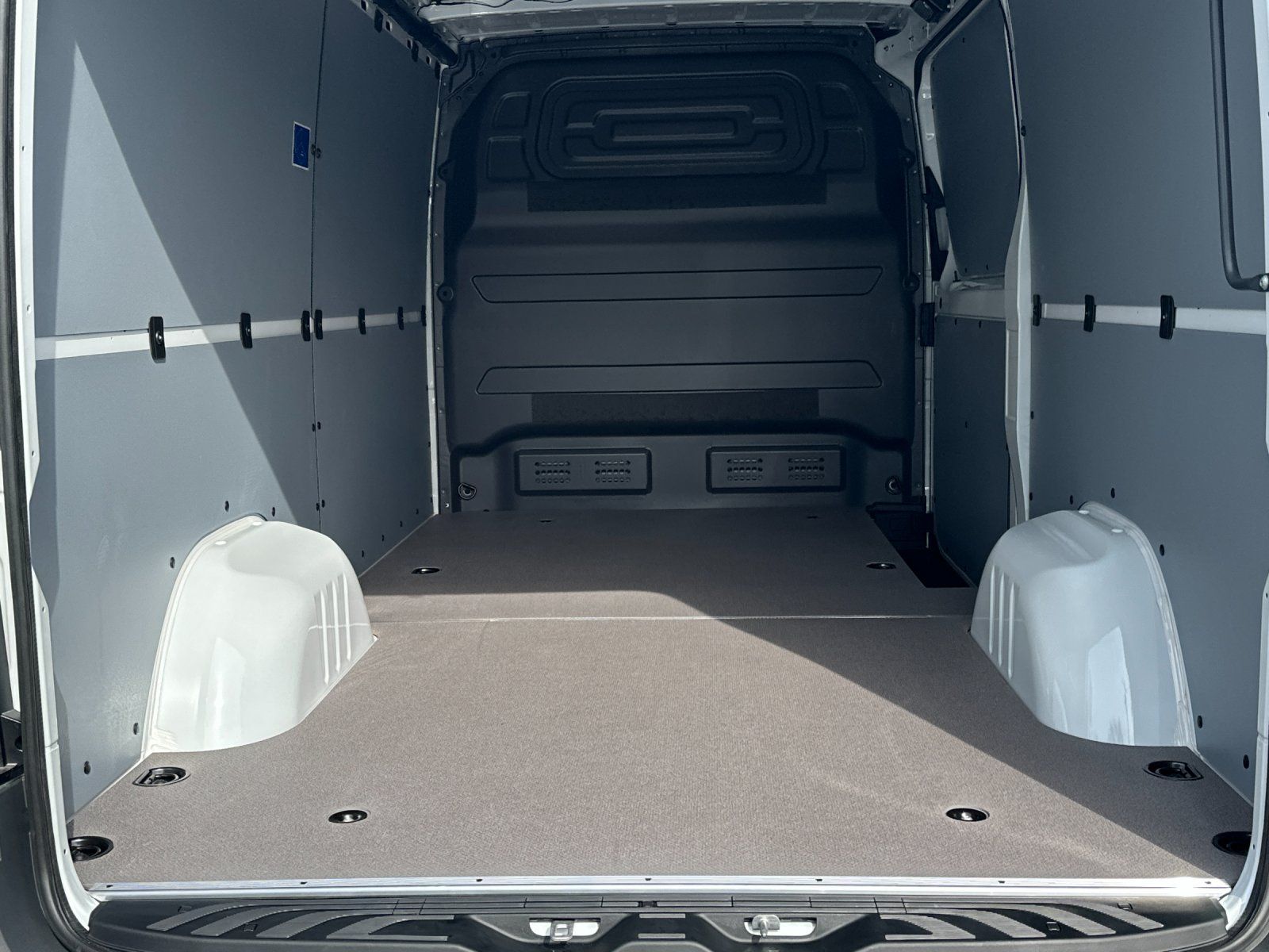new 2026 Mercedes-Benz Sprinter 2500 car