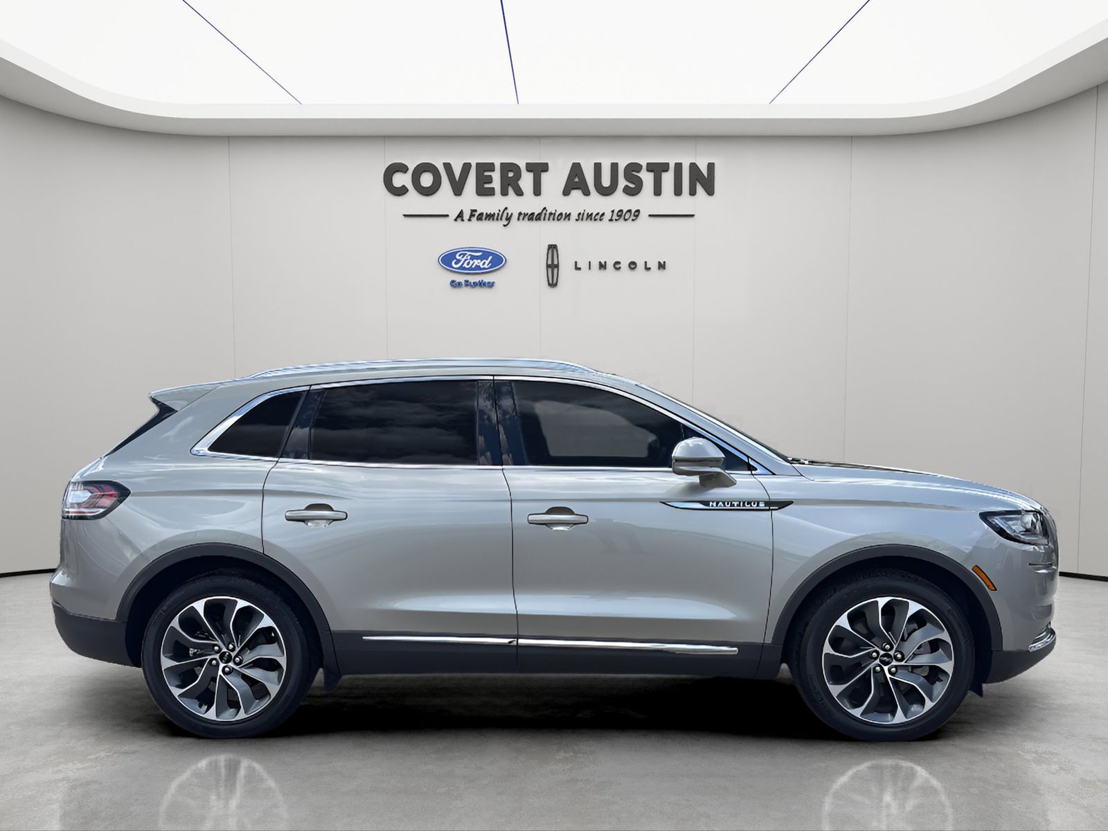 Used Car 2023 Lincoln Nautilus  Reserve For Sale Under $40,000 In Austin, Texas