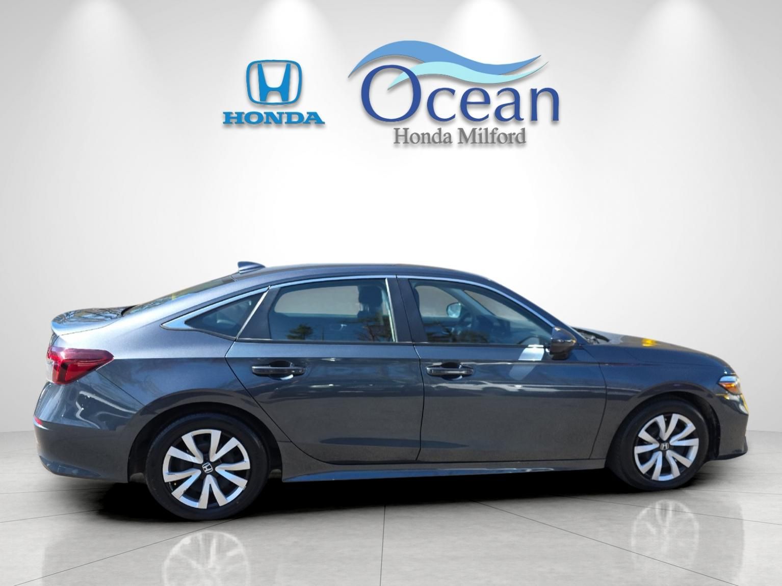 Used 2025 Black Honda LX image 2