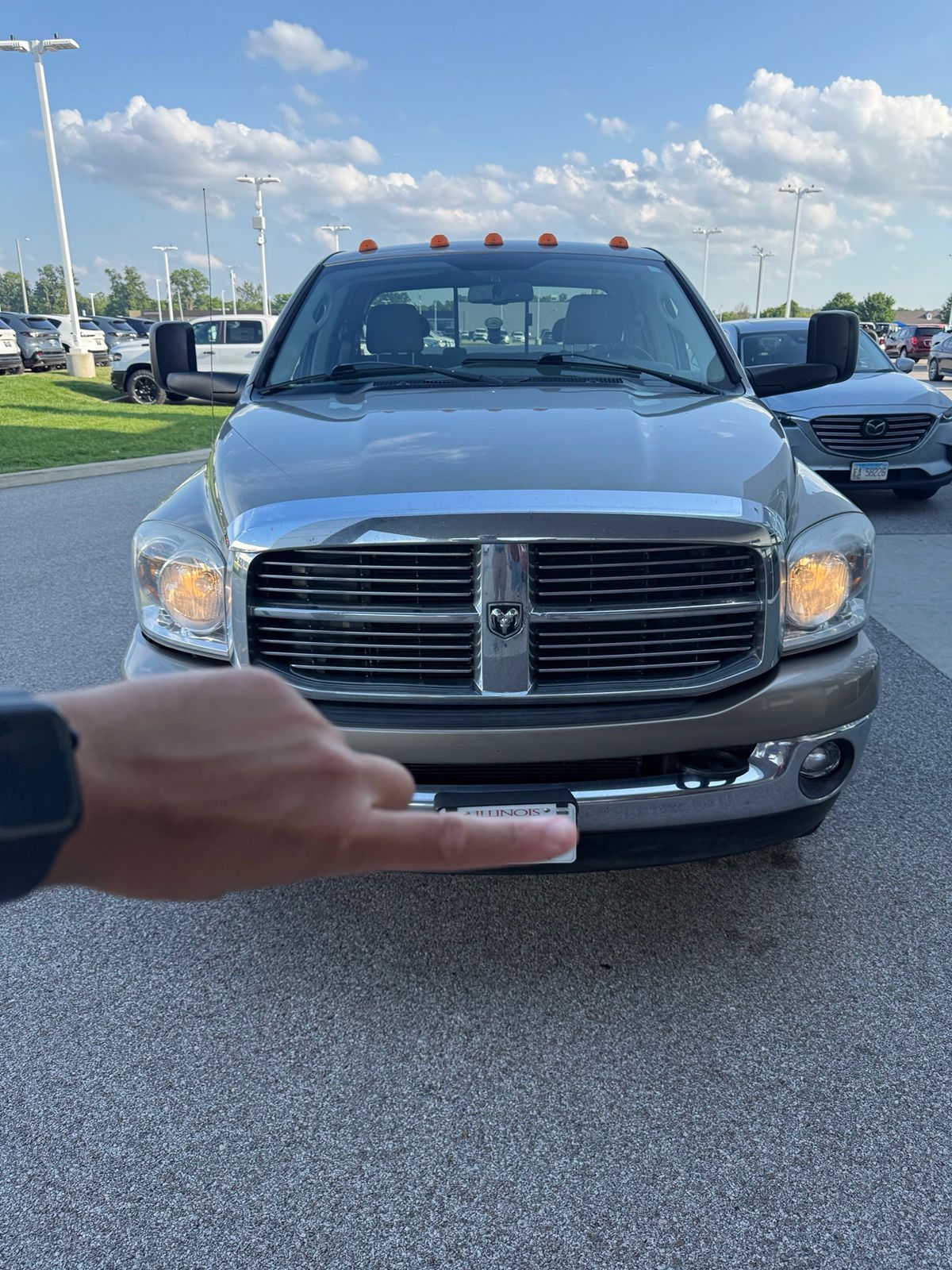 Brown (Light Khaki Metallic Clearcoat) 2008 Dodge RAM 3500 SLT Quad Cab LB DRW 4WD Pickup Truck Four-Wheel Drive 6-Speed Automatic