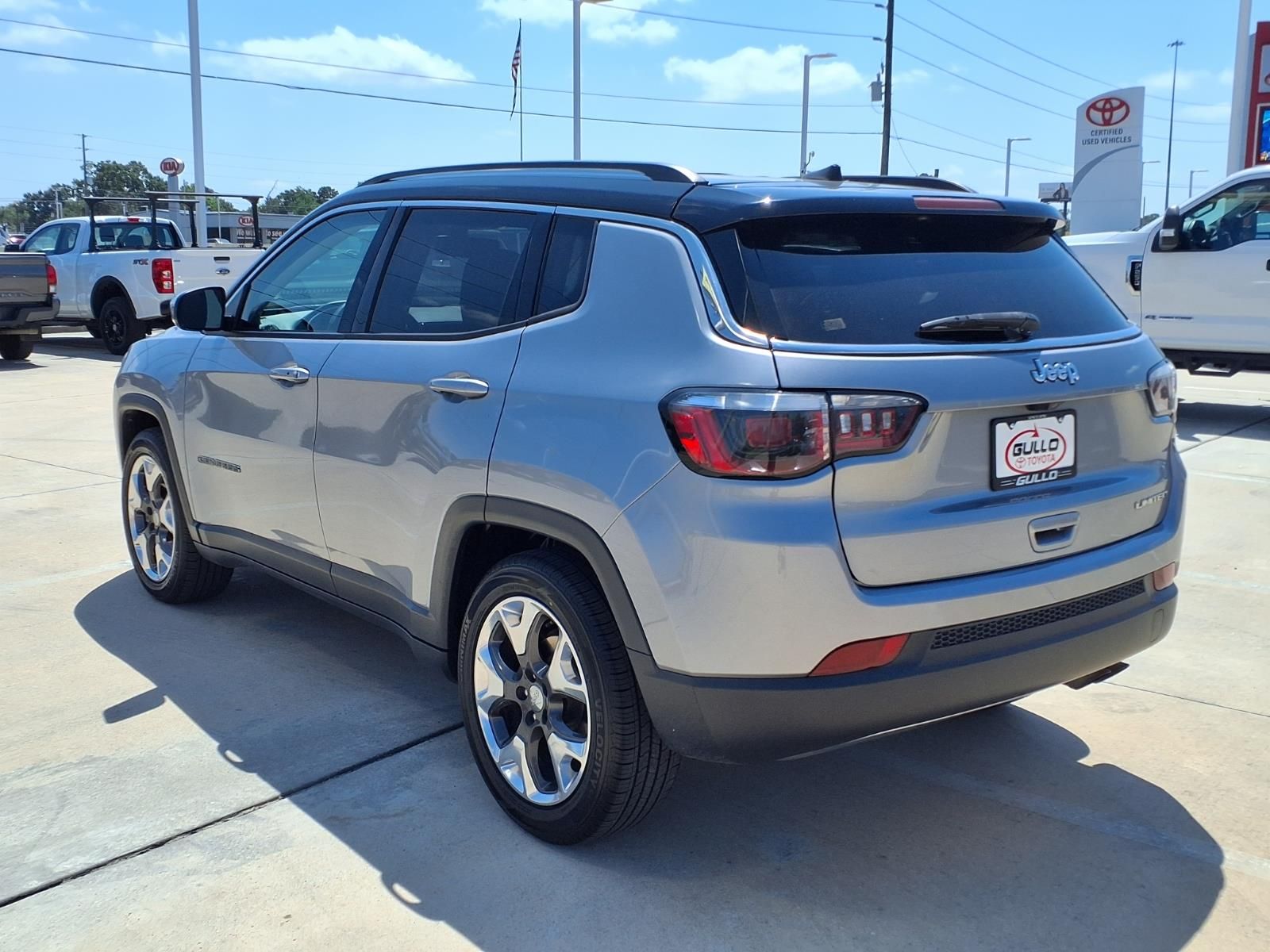 2019 Jeep Compass Limited Silver at Bravo Nissan