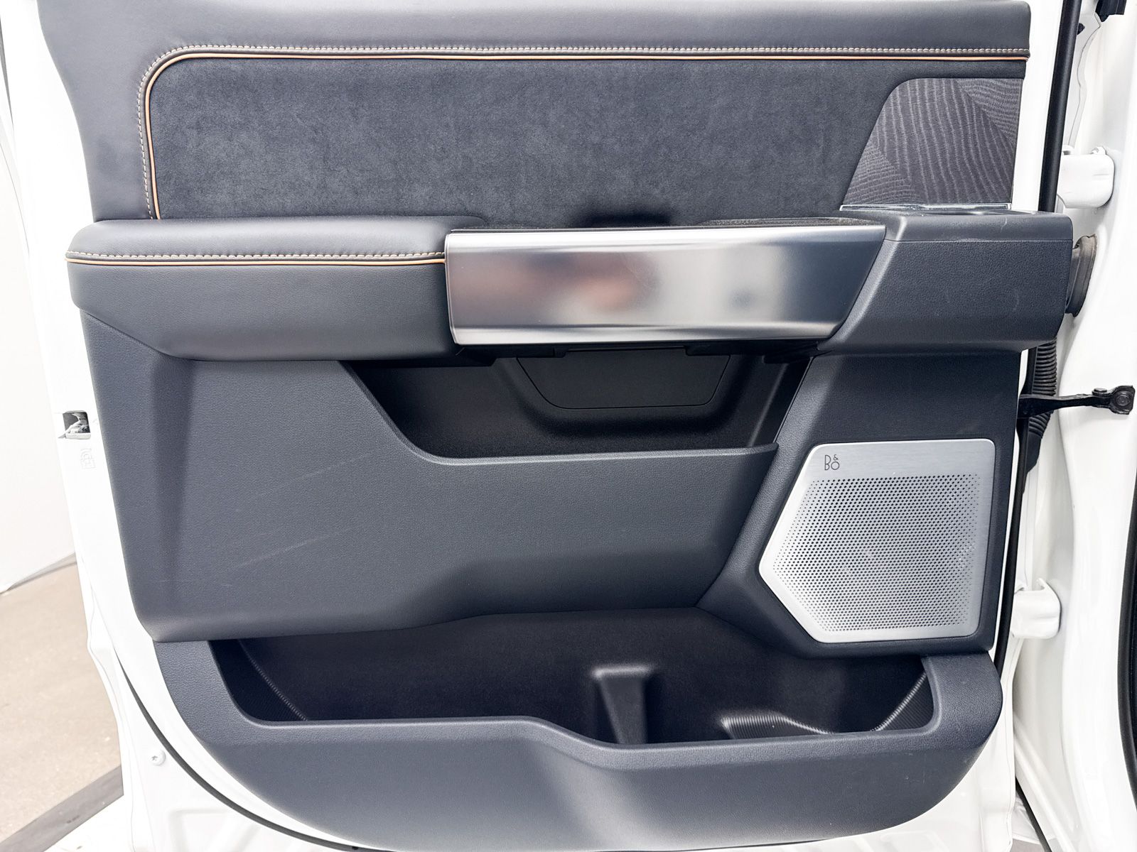2024 Ford F-350 Super Duty Platinum - Photo 32