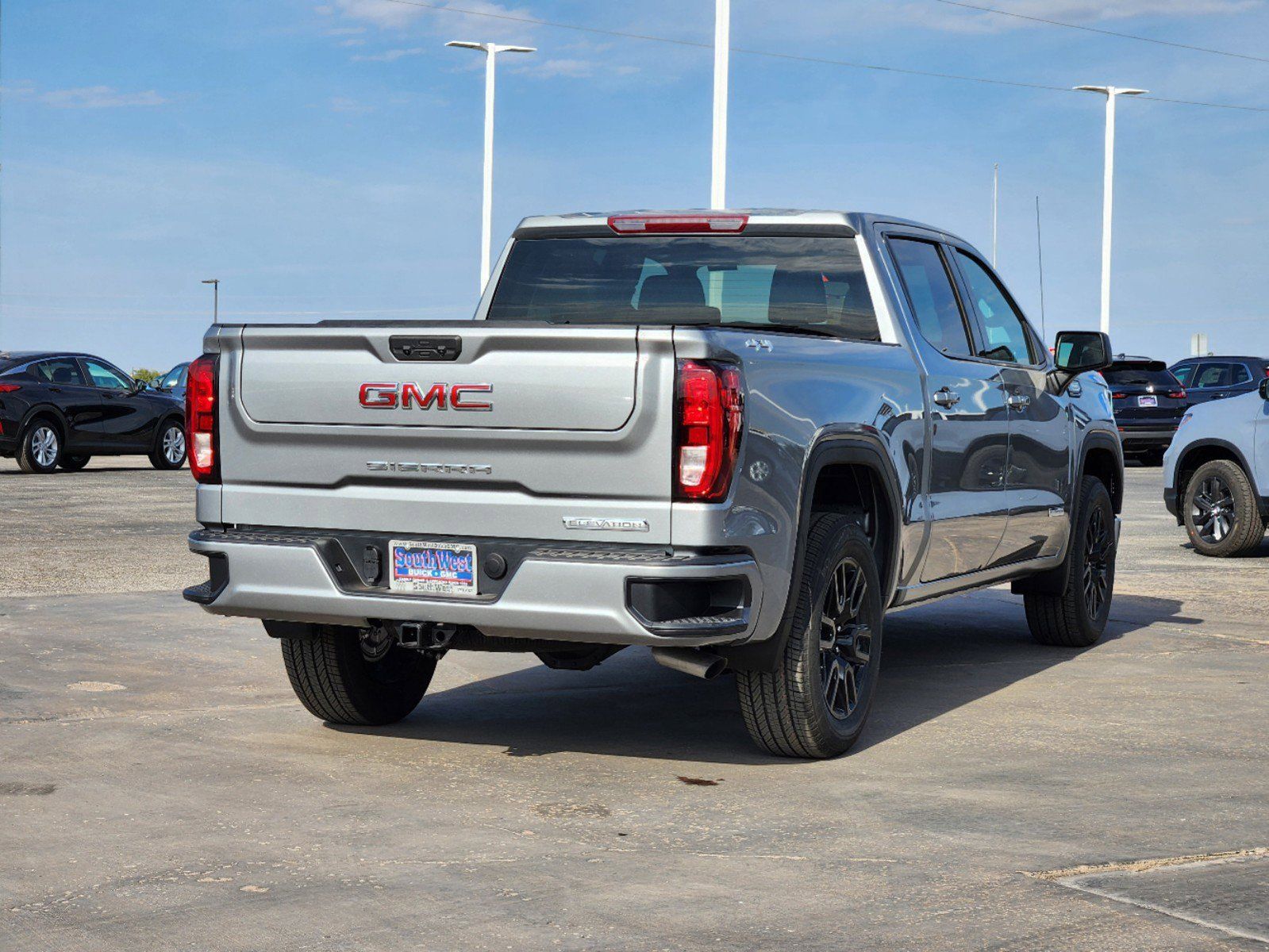 2025 GMC Sierra 1500 Elevation 7