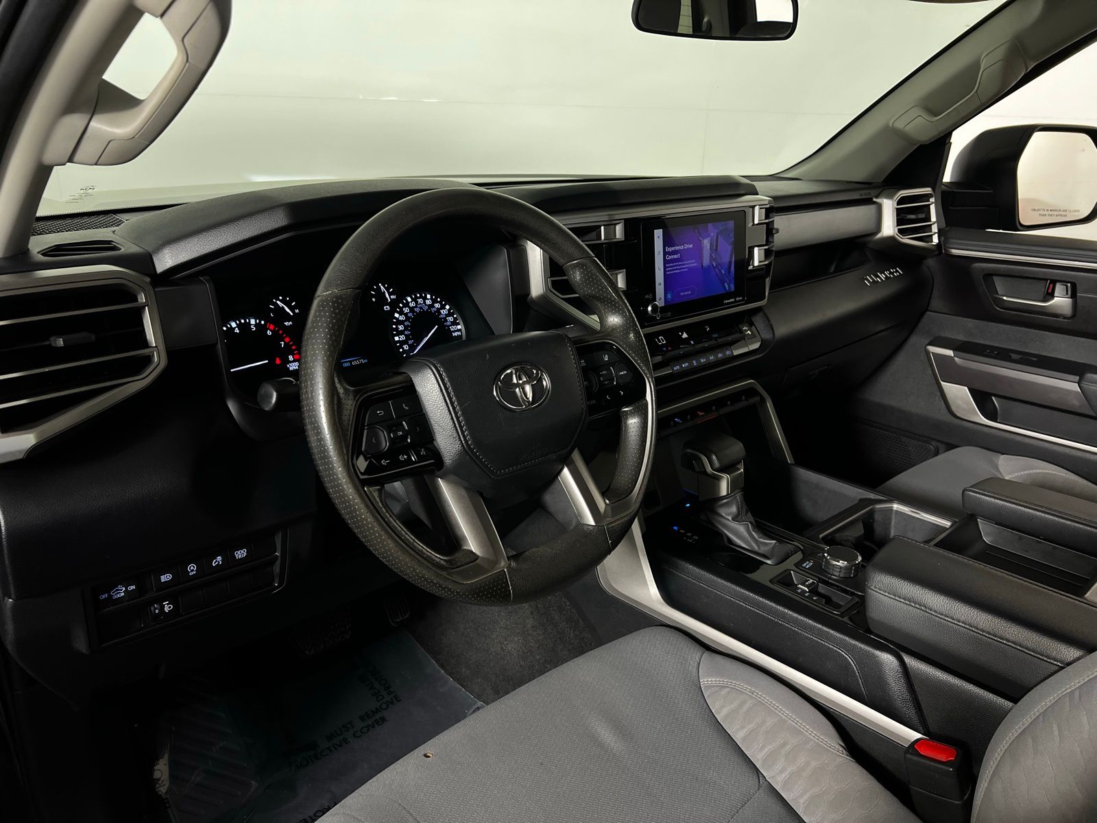 Thumbnail: 2022 Toyota Tundra - 12