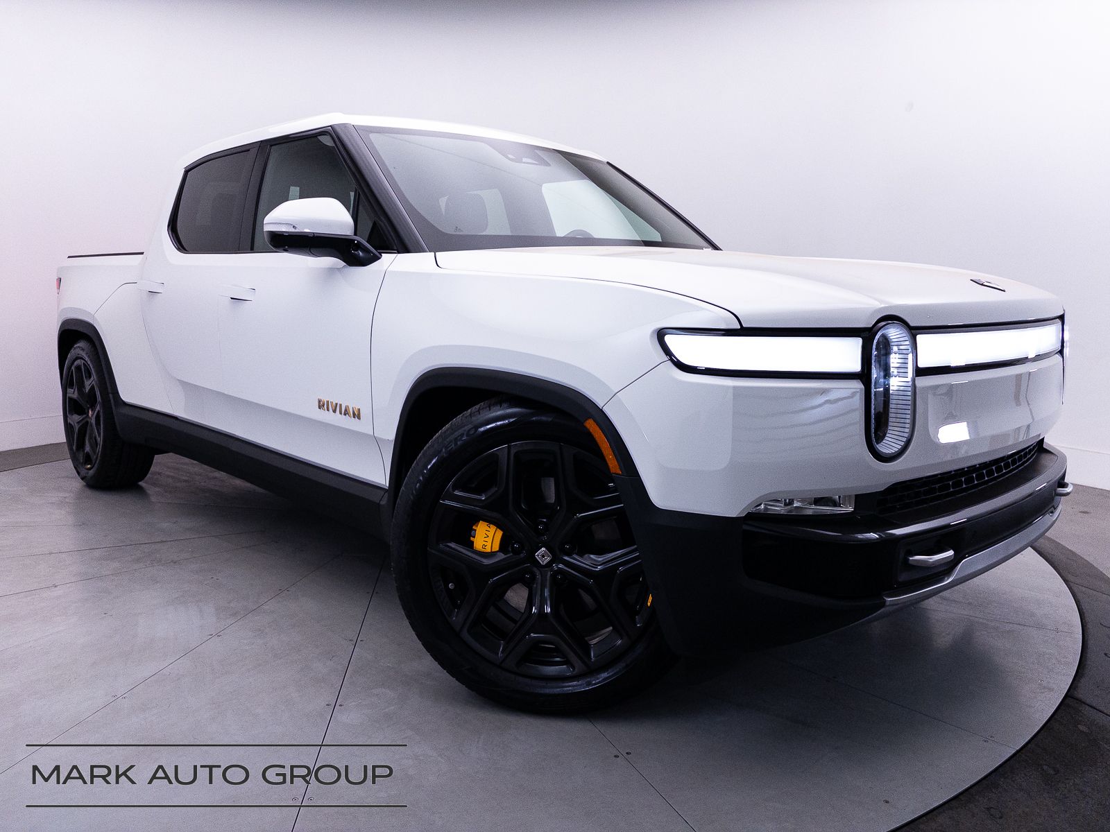 2023 Rivian R1T Adventure