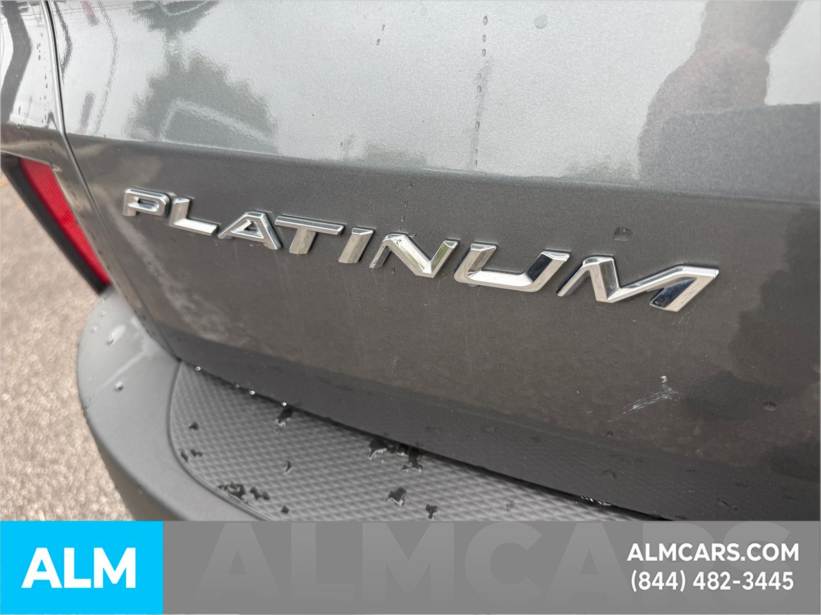 Used 2025 Gray Ford Platinum image 8