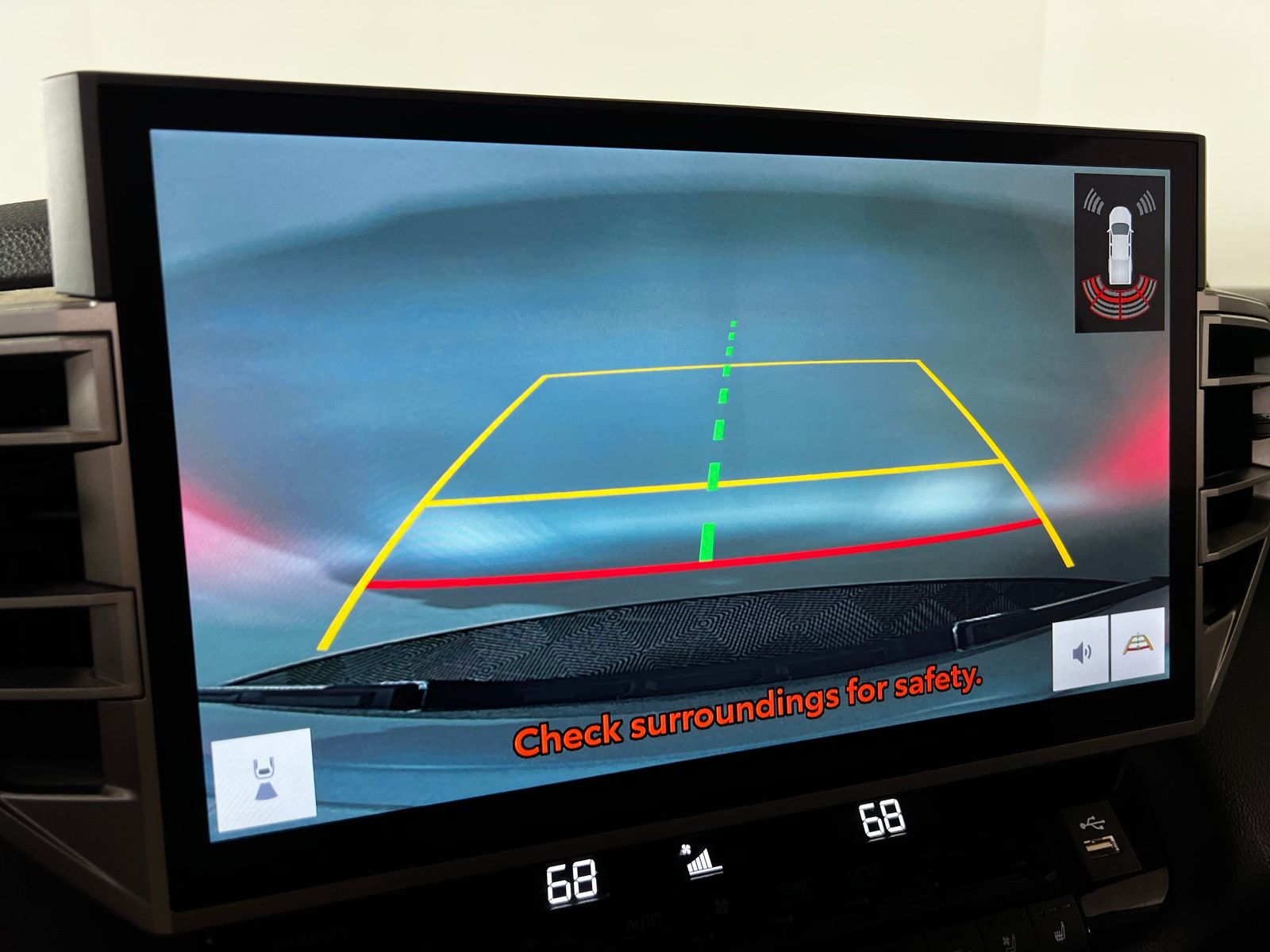 Thumbnail: 2024 Toyota Tundra - 20