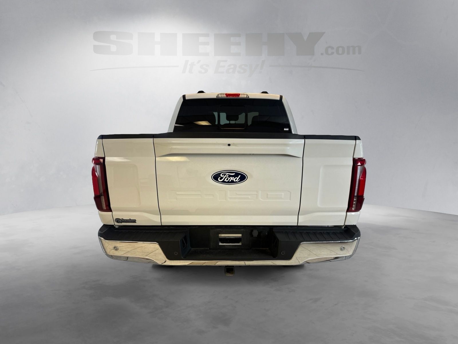 Used 2024 Star White Ford Lariat image 12