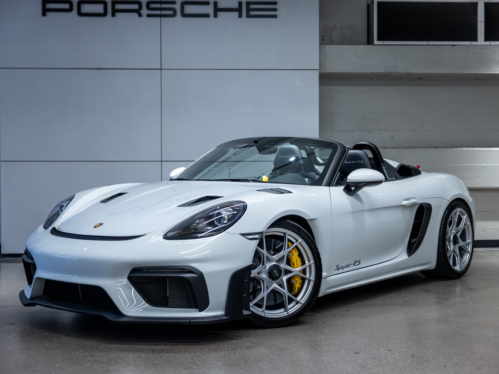 2025 Porsche 718 Boxster