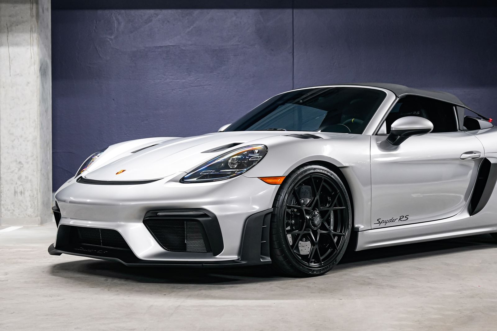2025 Porsche 718 Spyder RS — photo 28