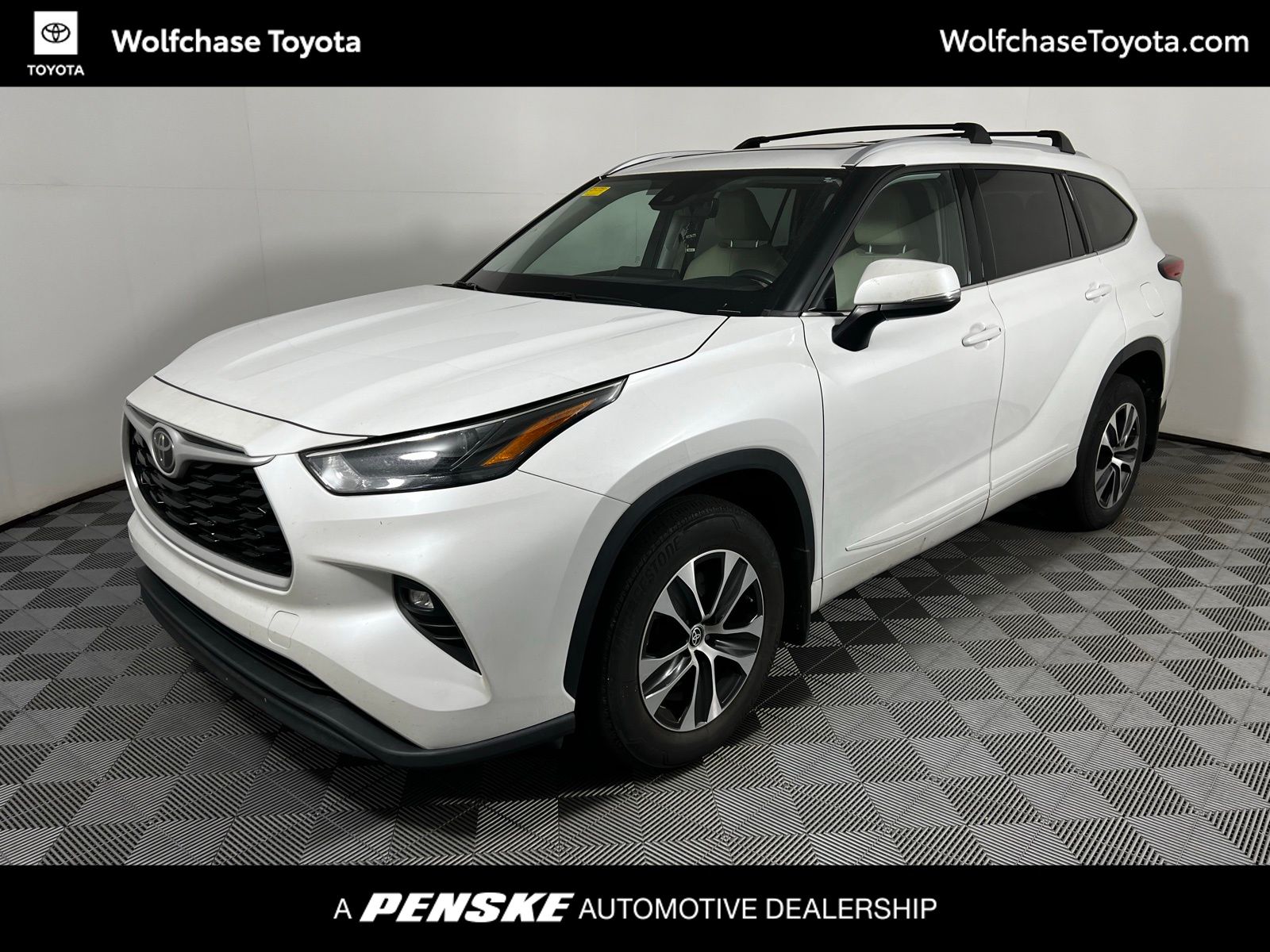 2022 Toyota Highlander XLE -
                Cordova, TN