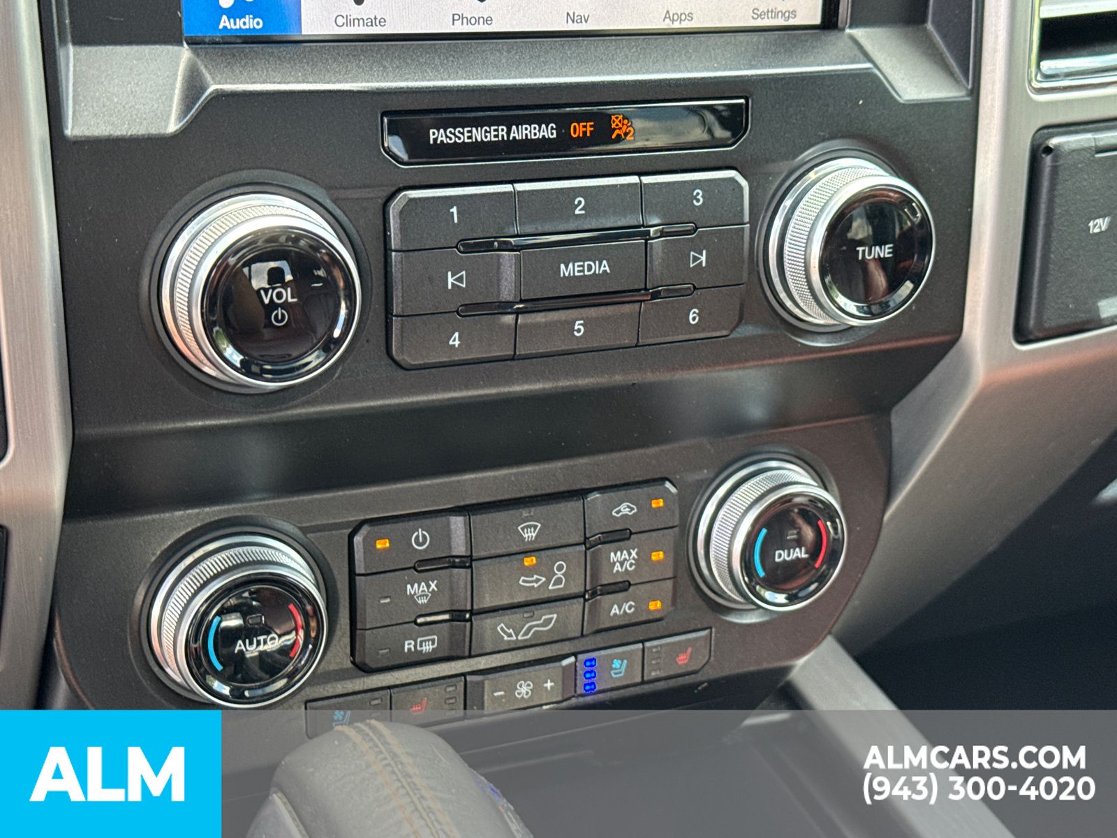 2019 Ford F-150 Platinum photo 33