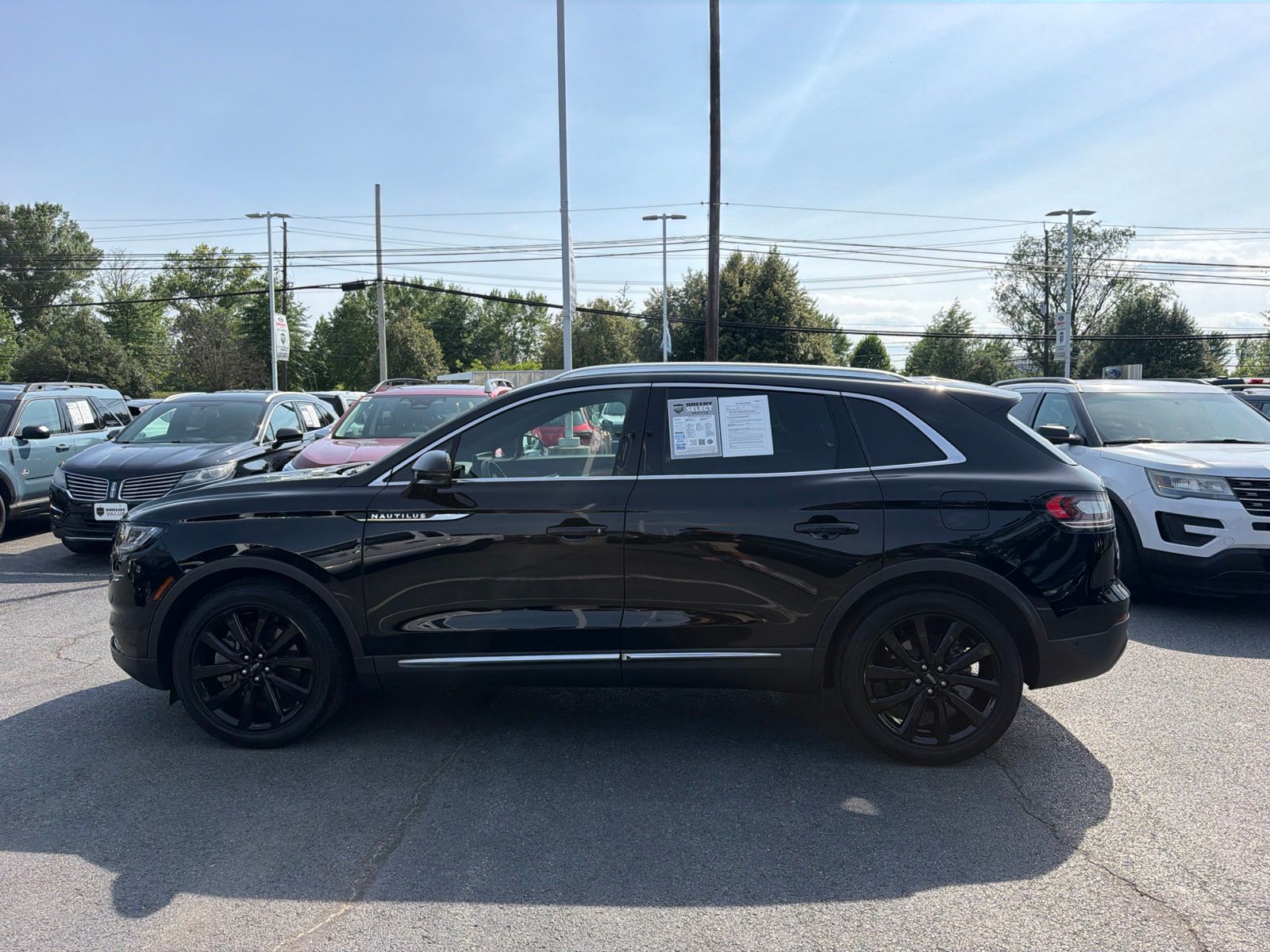Used 2023 Black Metallic Lincoln Reserve image 9