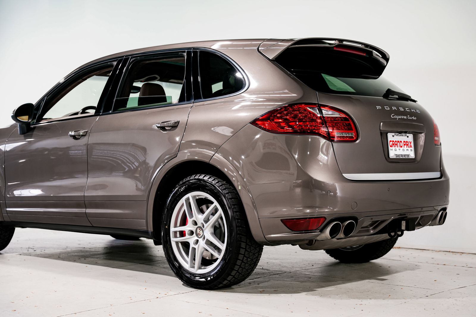 2013 Porsche Cayenne Turbo — photo 44
