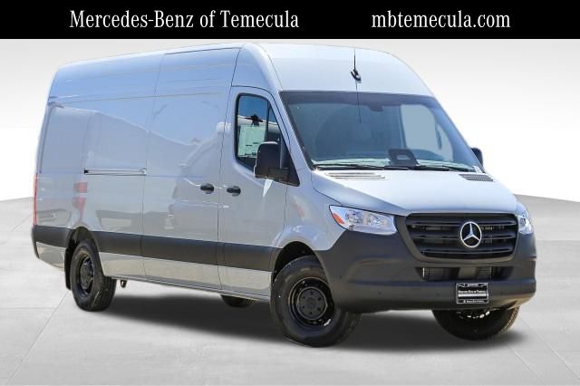 2025 Mercedes-Benz Sprinter 2500 Cargo 170 WB