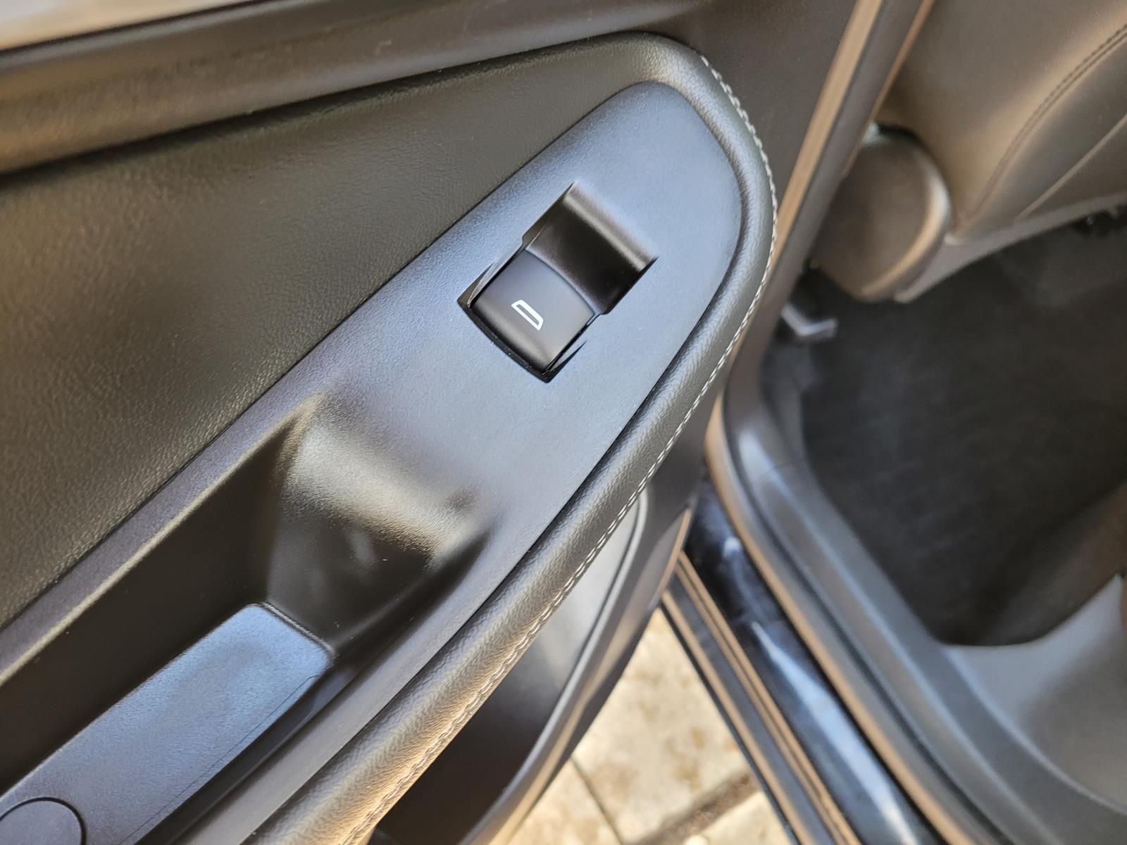 used 2020 Buick Encore GX car, priced at $13,500
