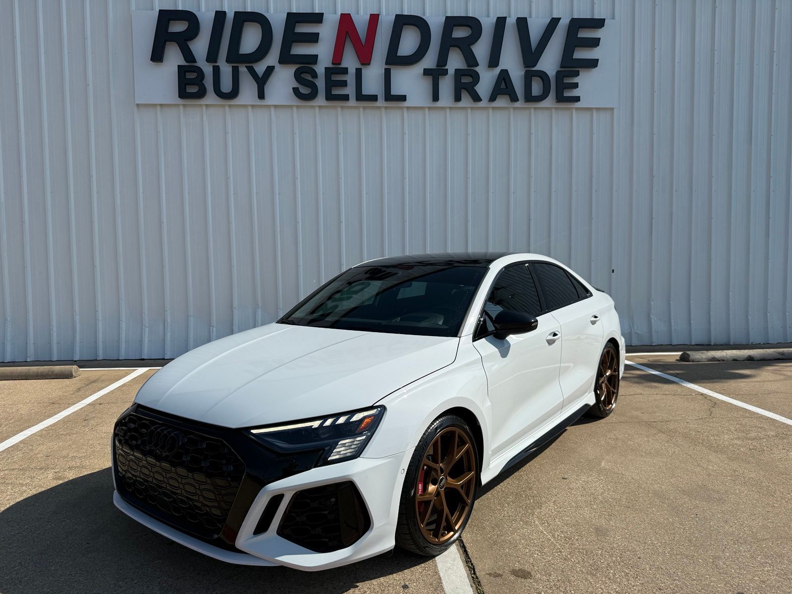 Glacier White Metallic 2022 Audi RS 3 Sedan All-Wheel Drive 7-Speed Dual Clutch