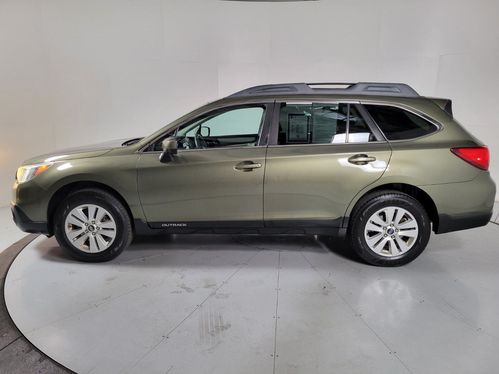 2017 Subaru Outback 2.5i Premium 7