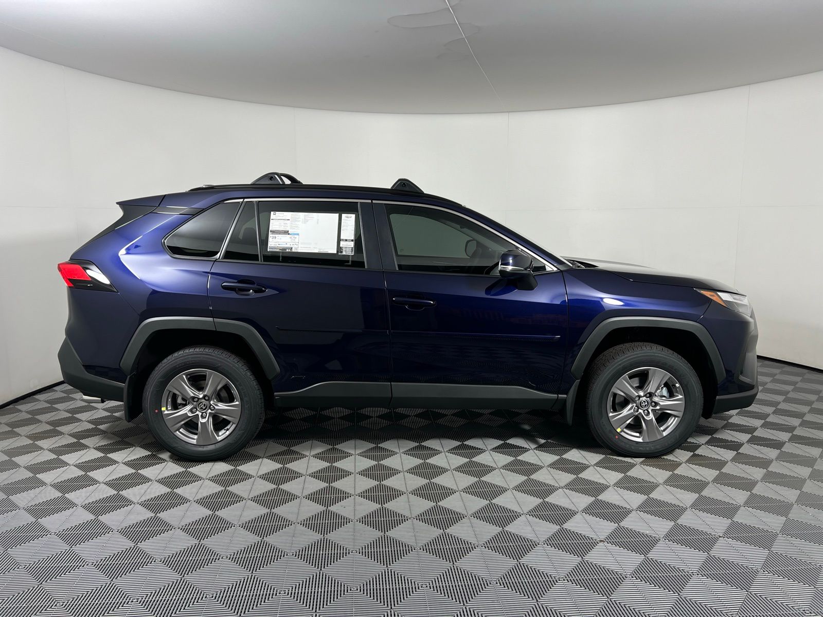 Thumbnail: 2025 Toyota RAV4 - 4