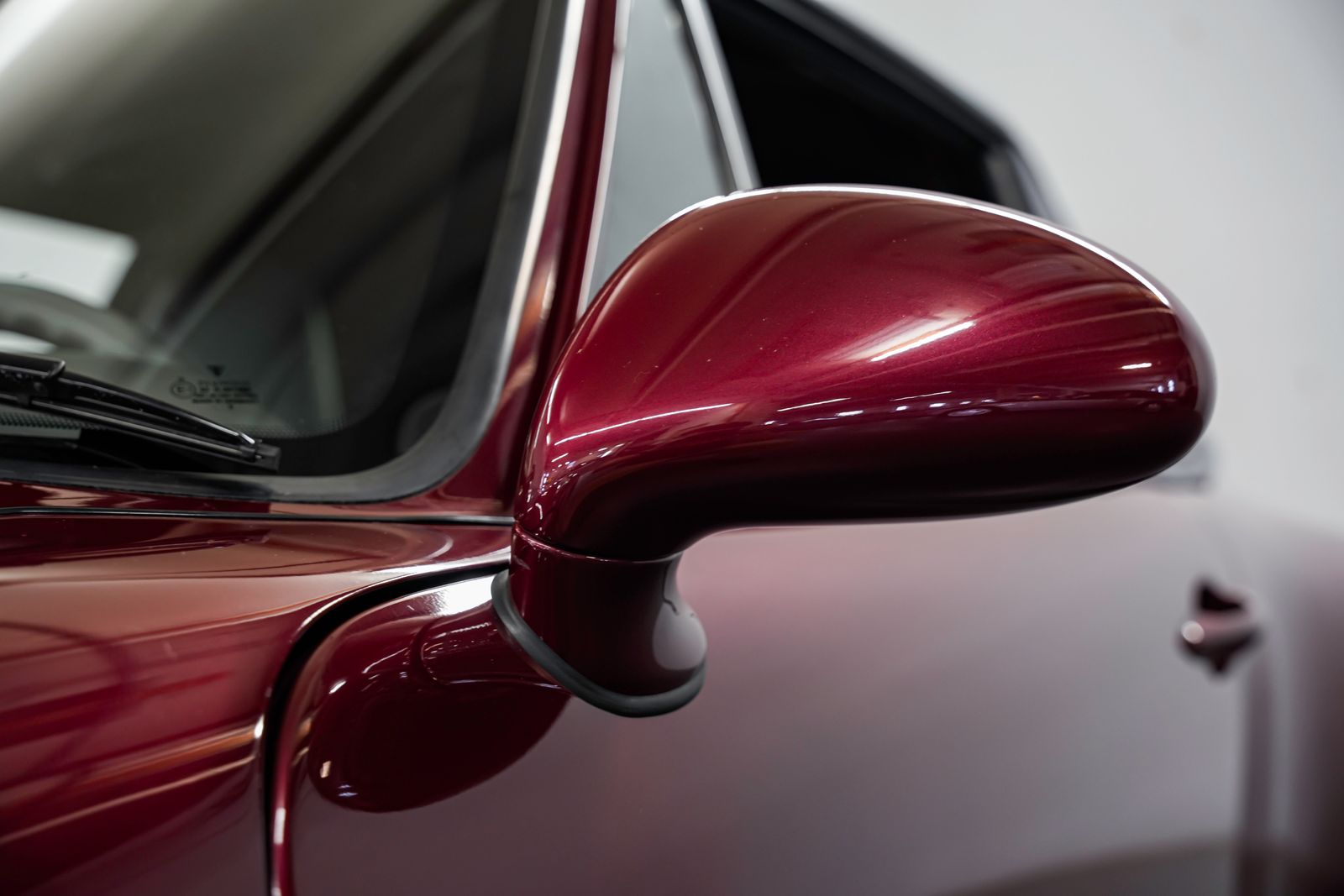 1997 Porsche 911 Carrera — photo 32