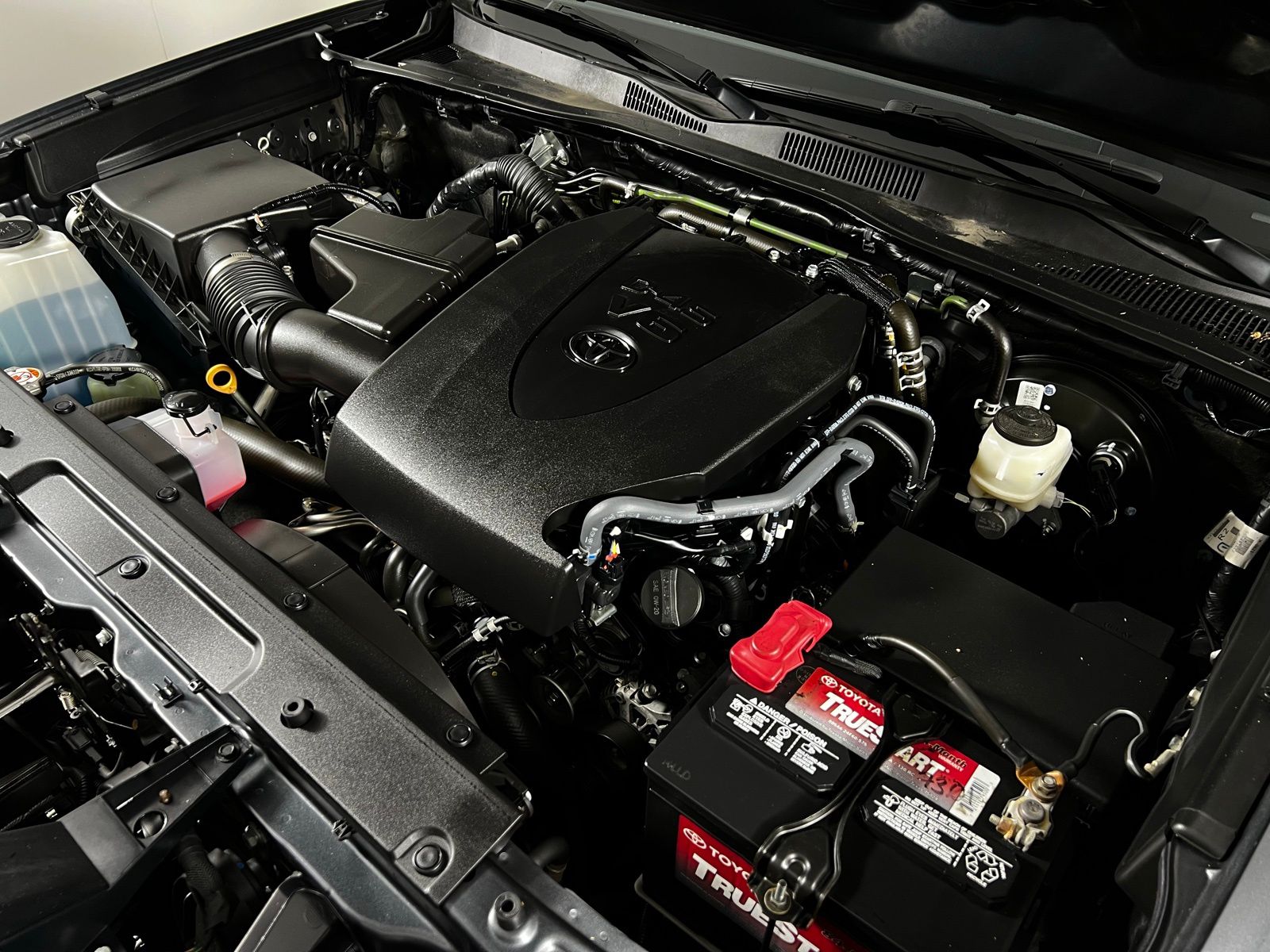 Thumbnail: 2023 Toyota Tacoma - 11