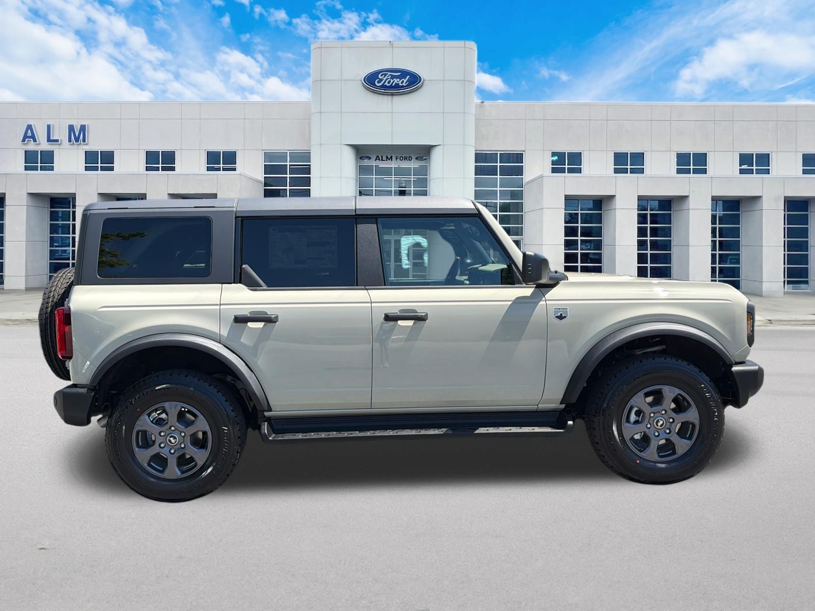 New 2026 Desert Sand Ford Big Bend® image 5