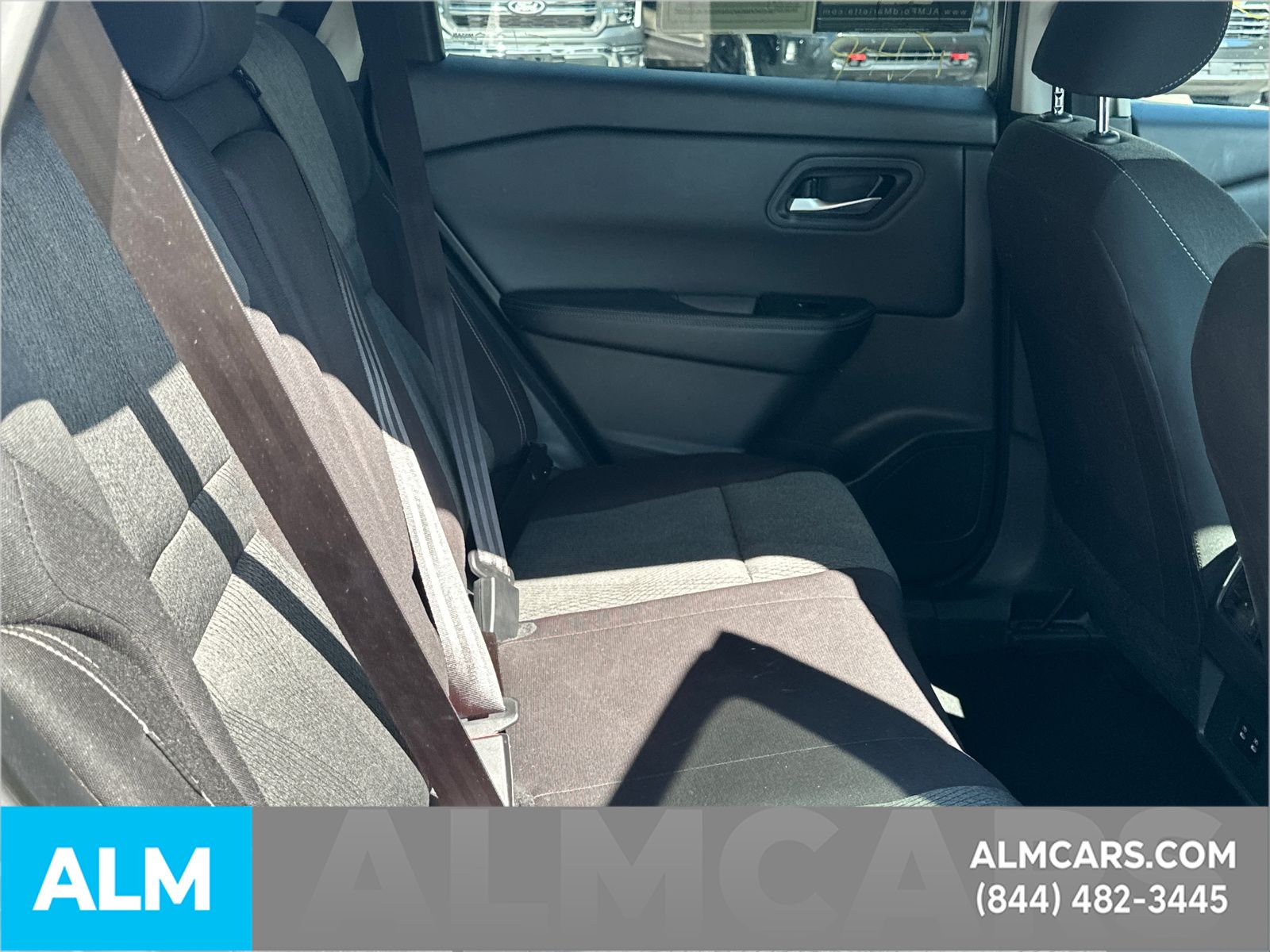 Used 2025 Gray Nissan SV image 33