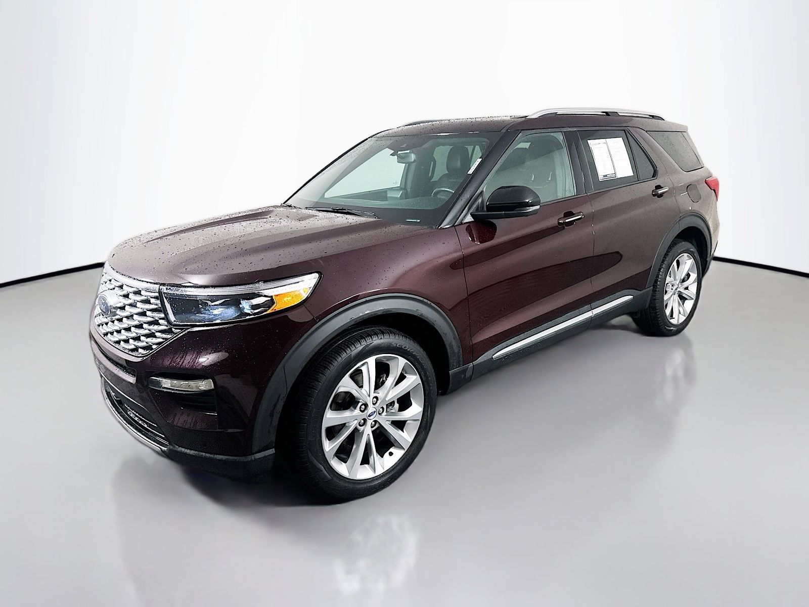 View vehicle photo 3