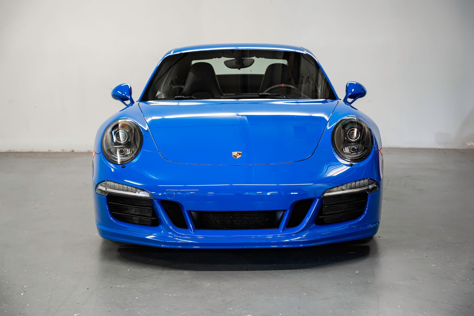 2016 Porsche 911 Carrera GTS — photo 5